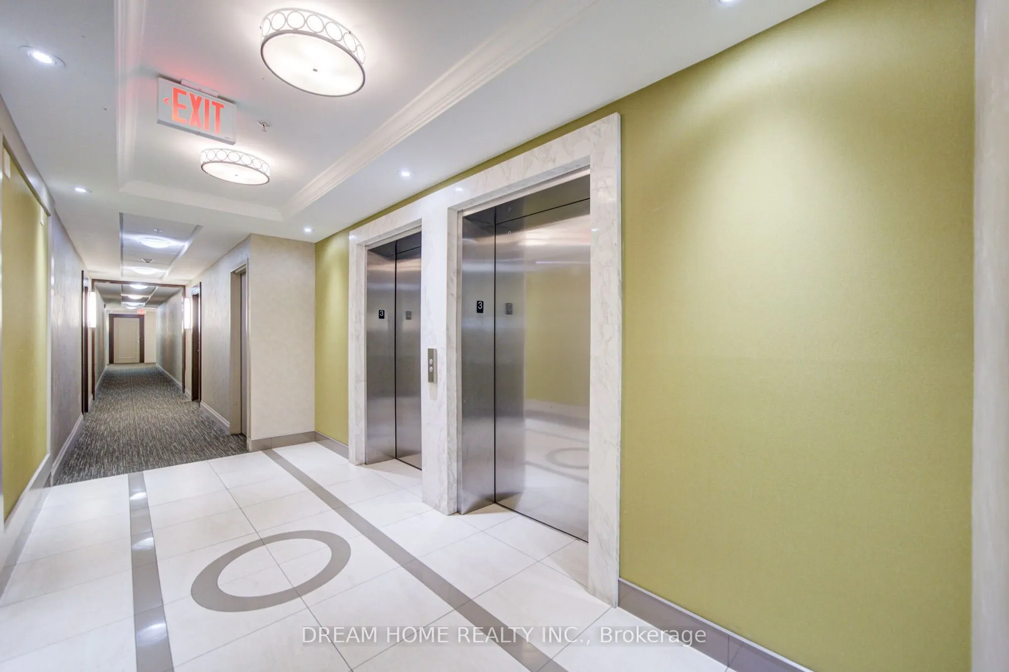 2396 Major Mackenzie Drive #322