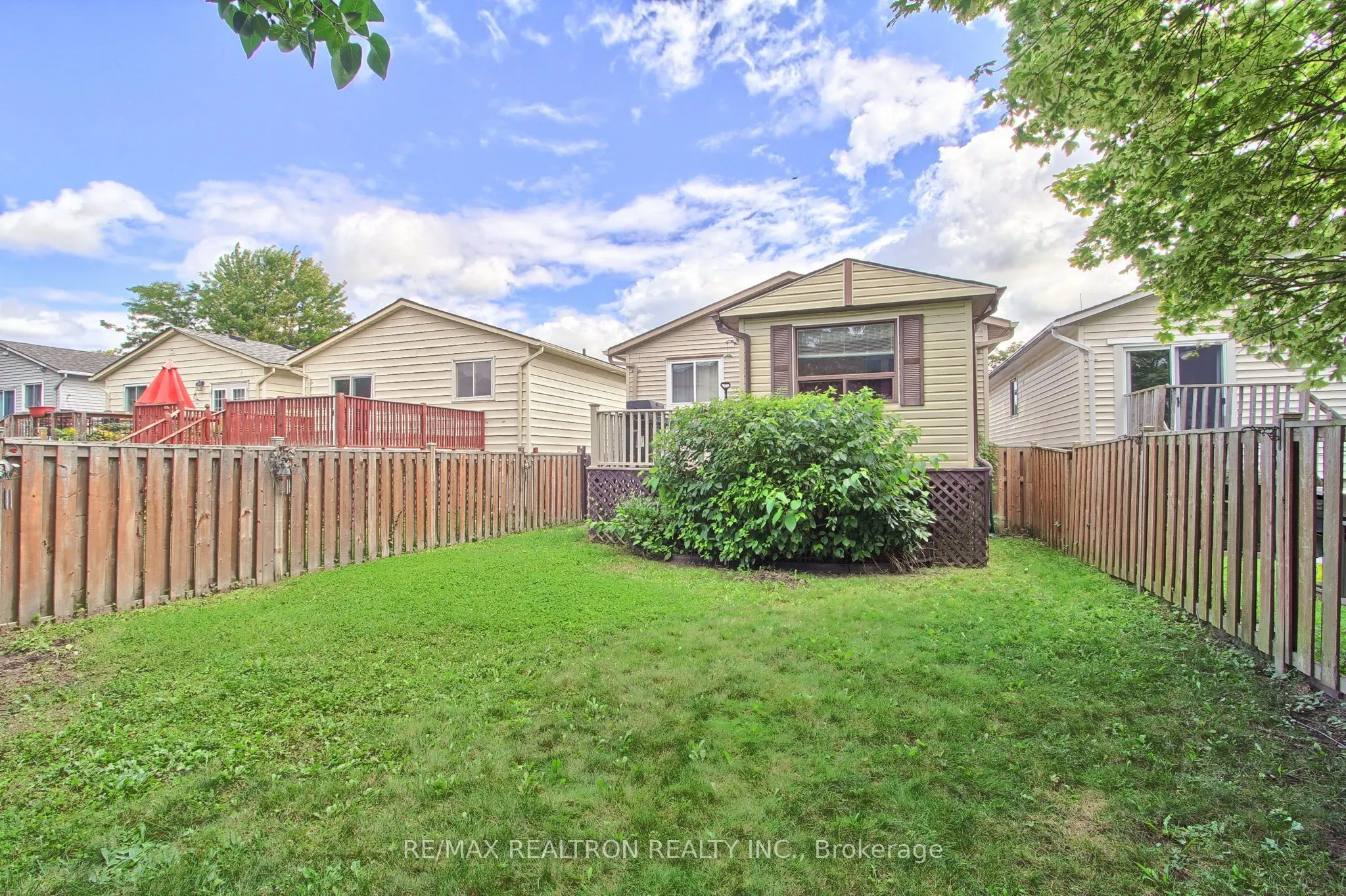 28 Longview Drive