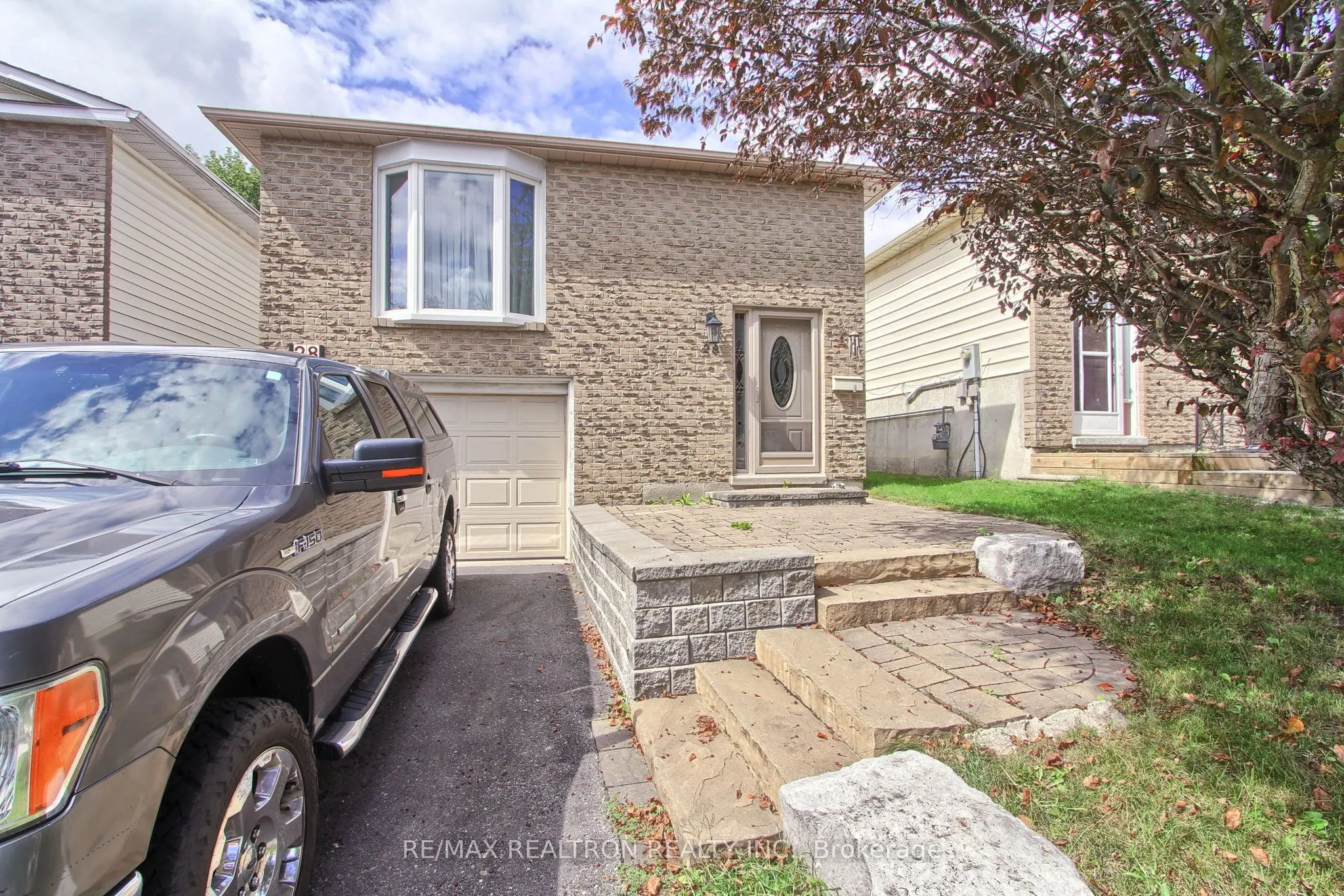 28 Longview Drive