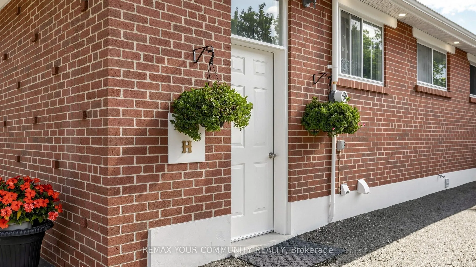 59 Davis Road