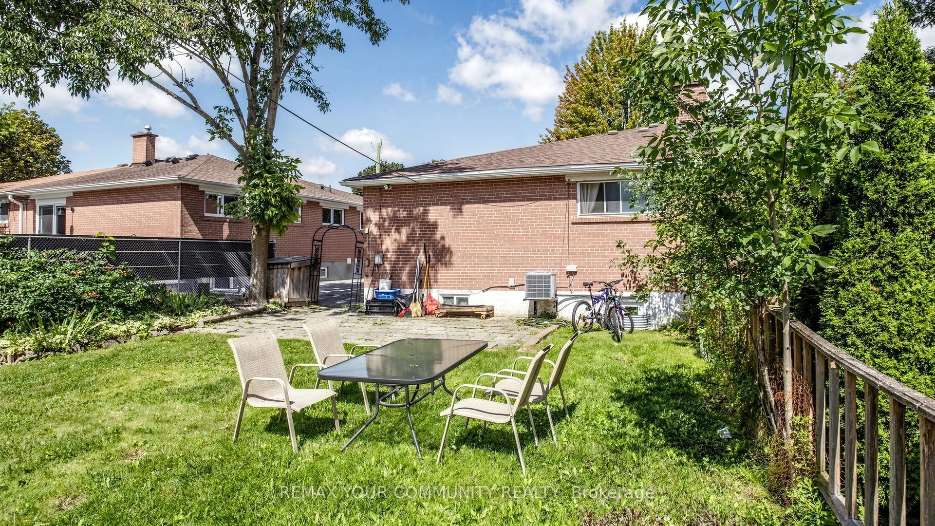 59 Davis Road
