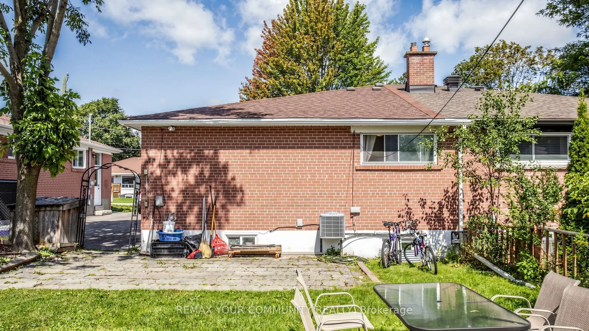 59 Davis Road