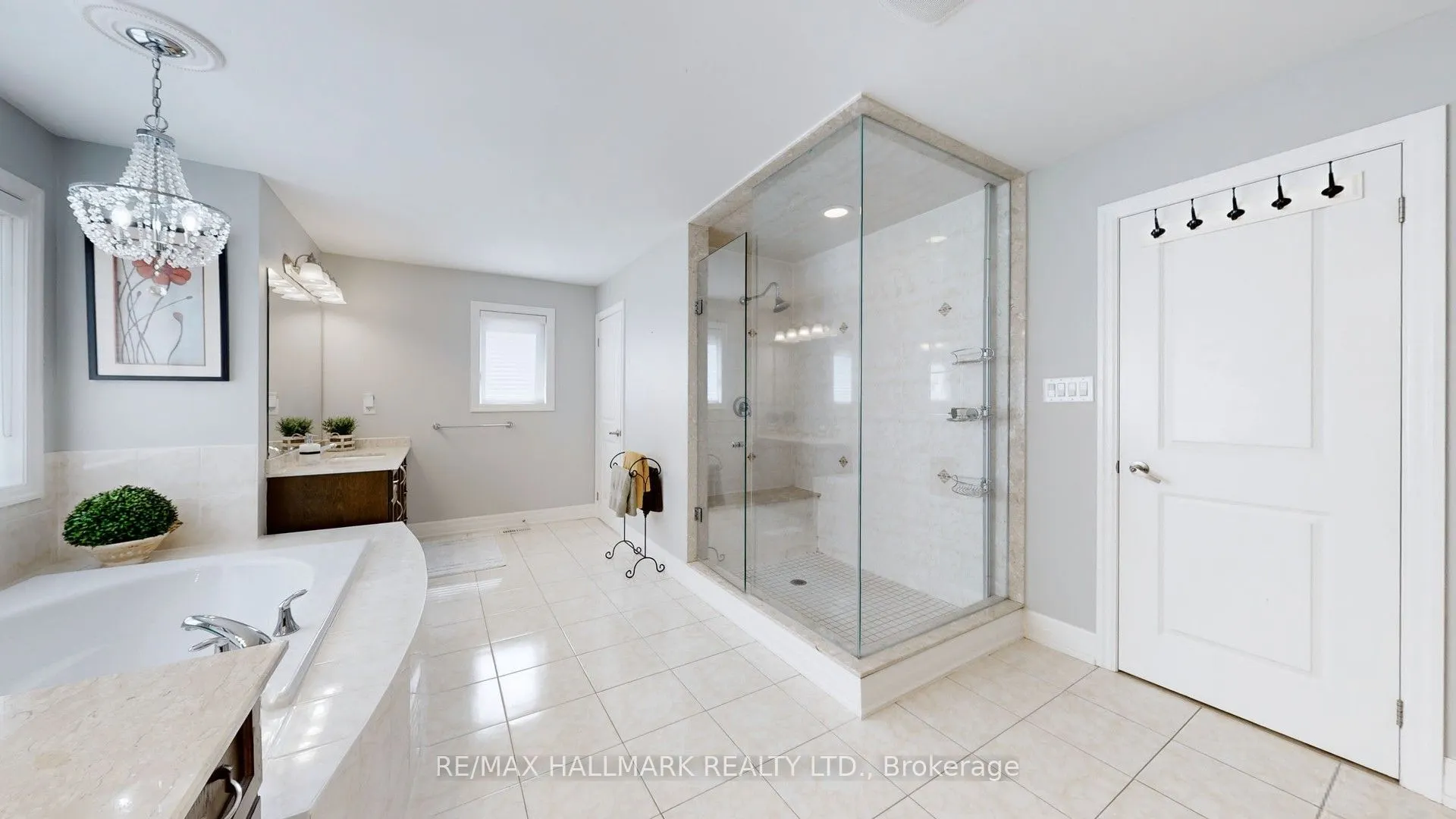39 Lilly Valley Crescent