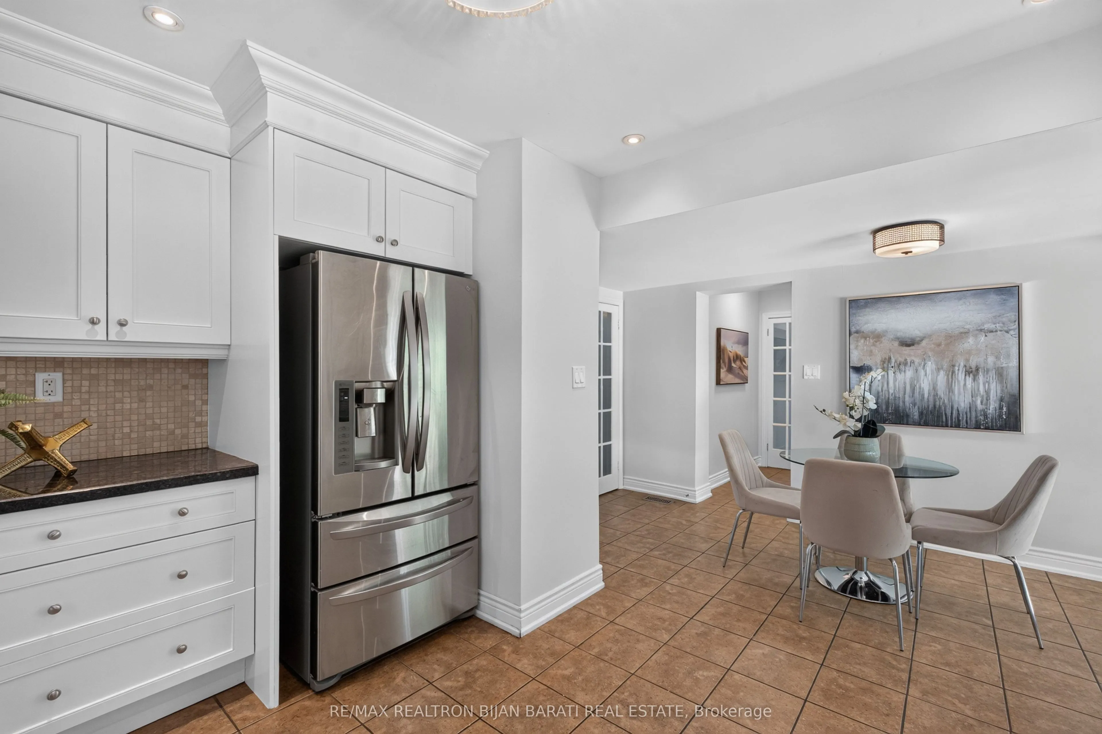 215 Grandview Avenue