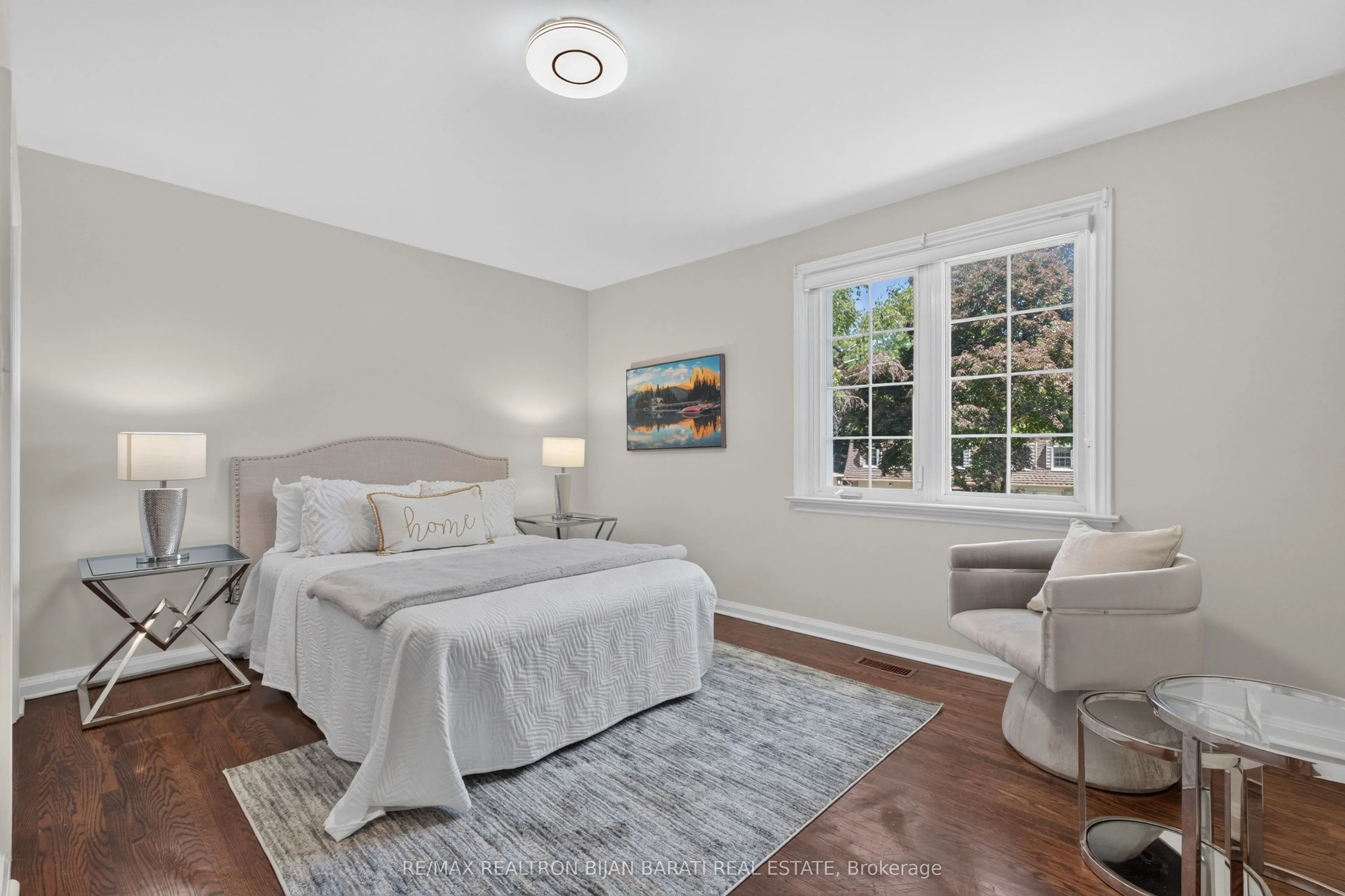 215 Grandview Avenue