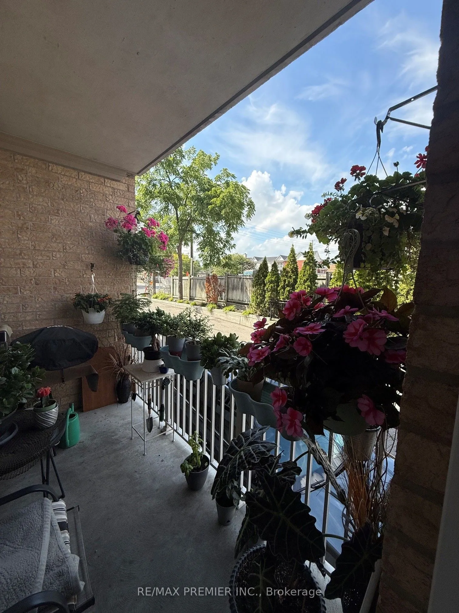 9901 Keele Street #102
