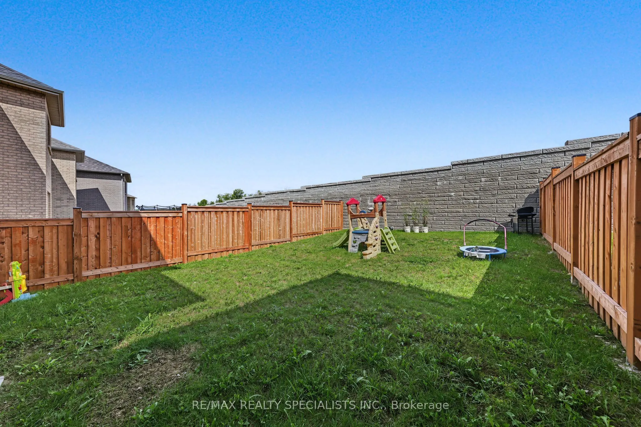 50 Janes Crescent