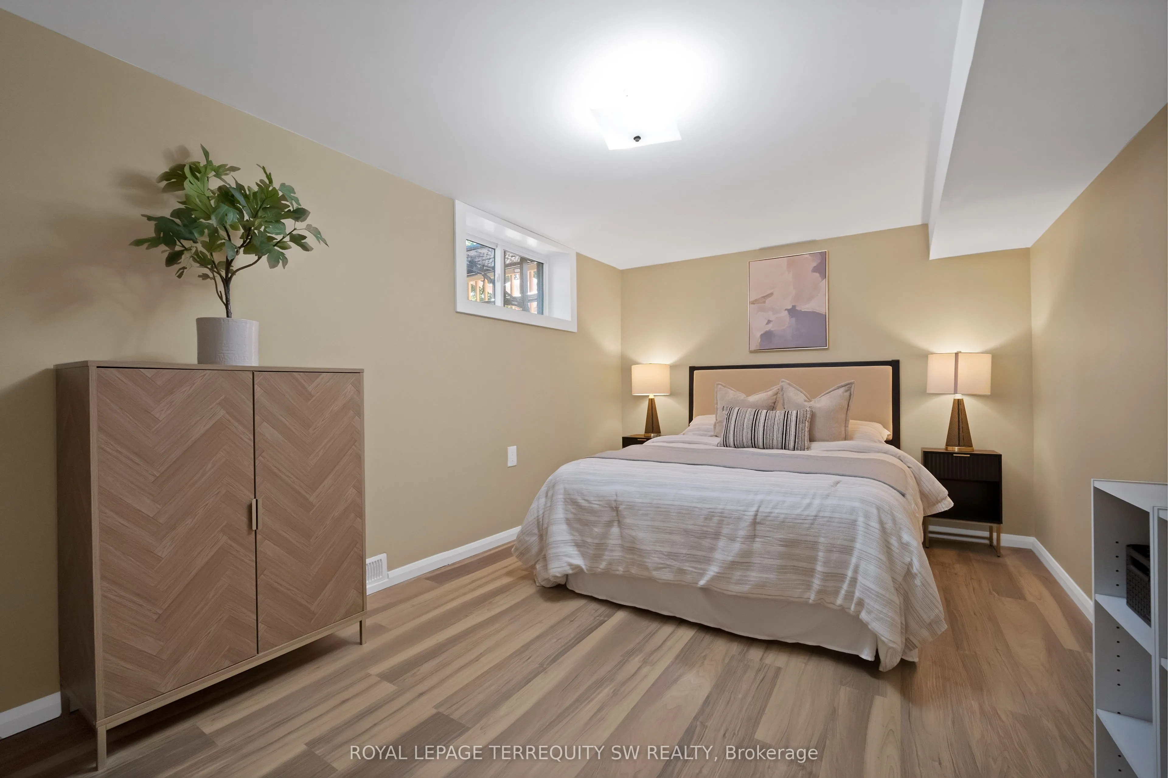 2249 Willard Avenue