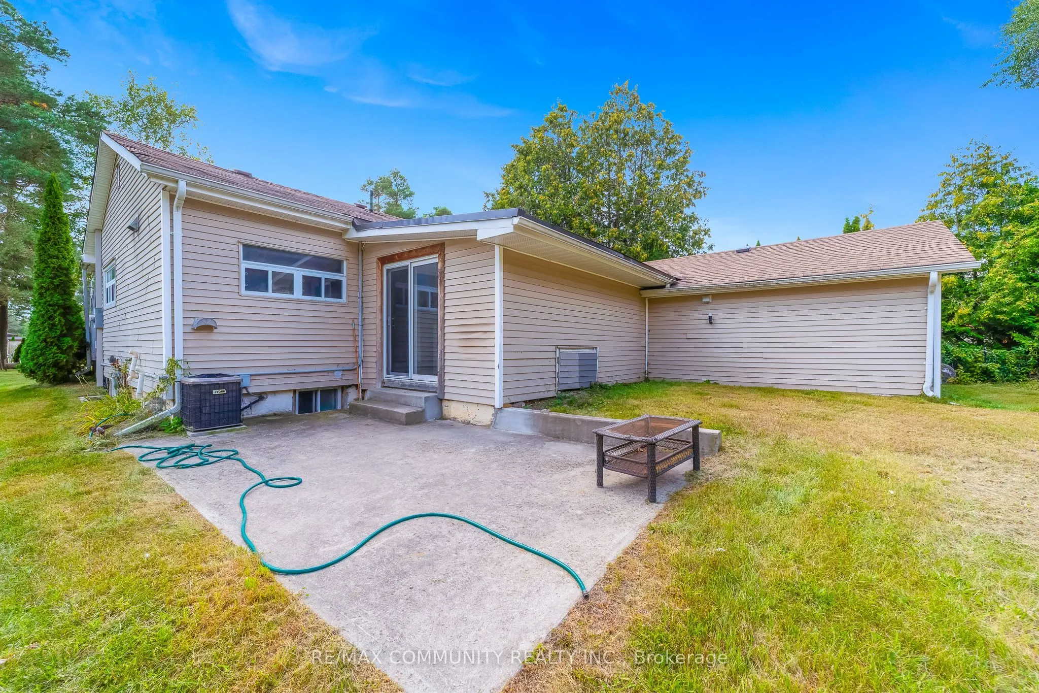 5154 Aurora Road