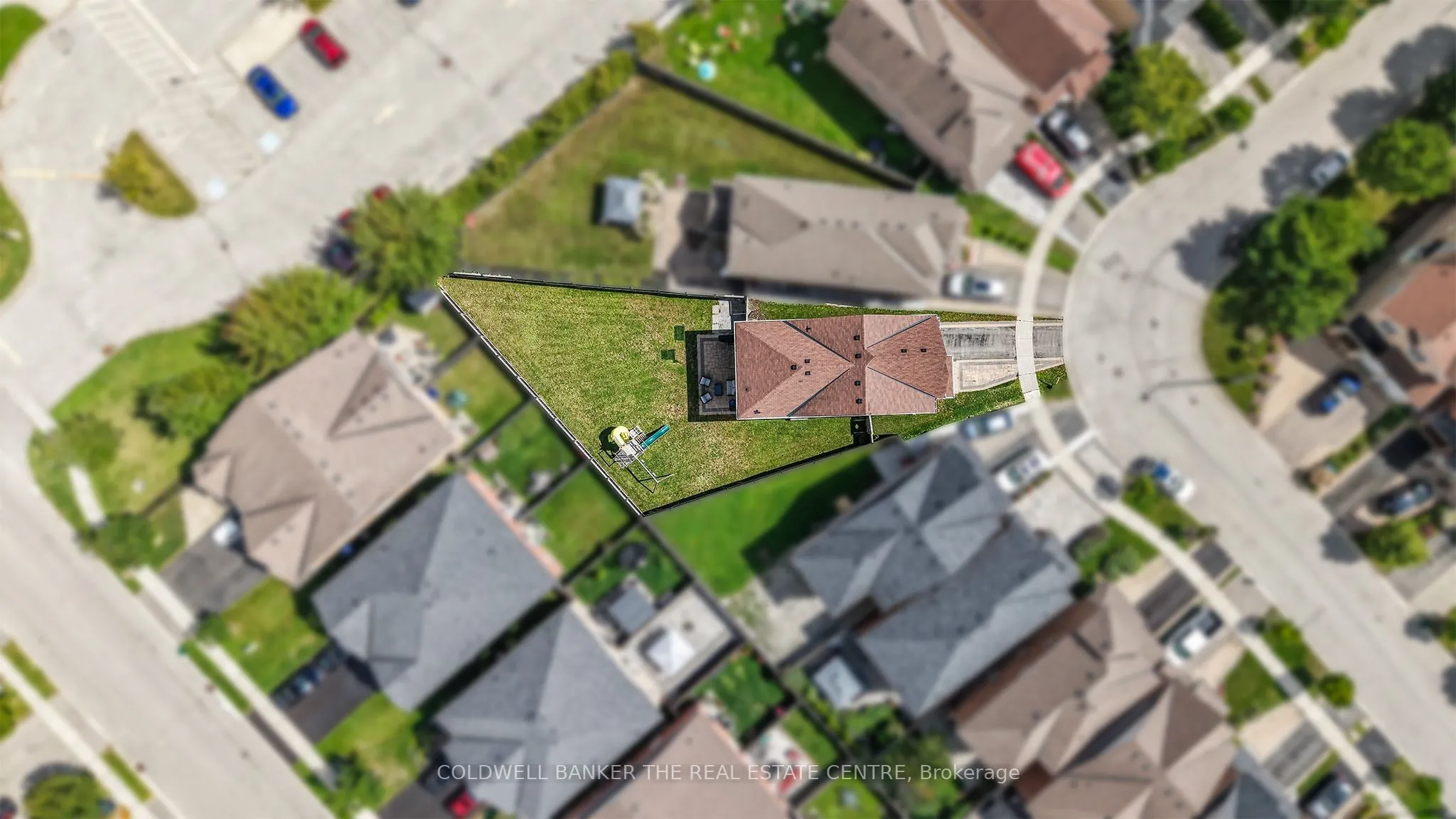 18 Herefordshire Crescent