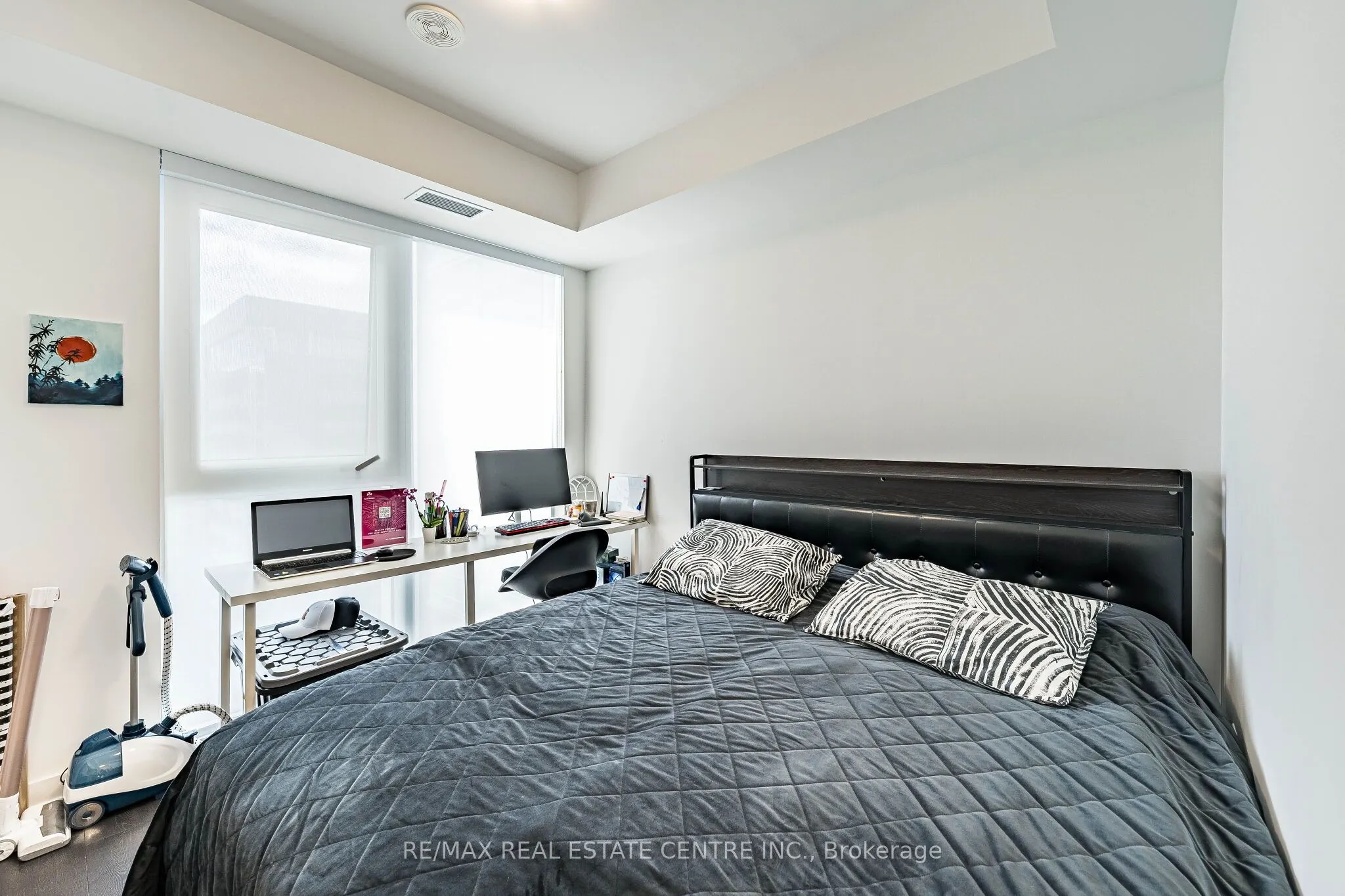 105 Oneida Crescent #1909