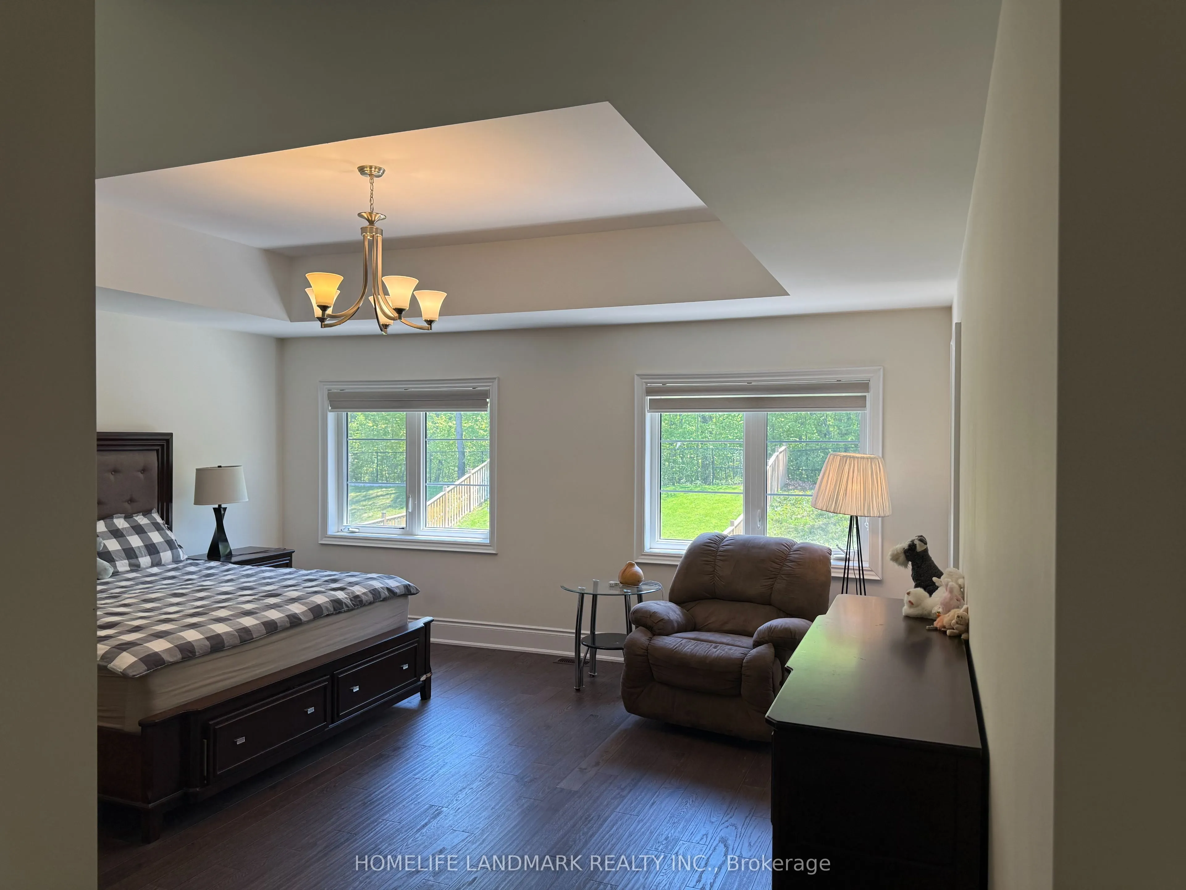 46 Forest Edge Crescent