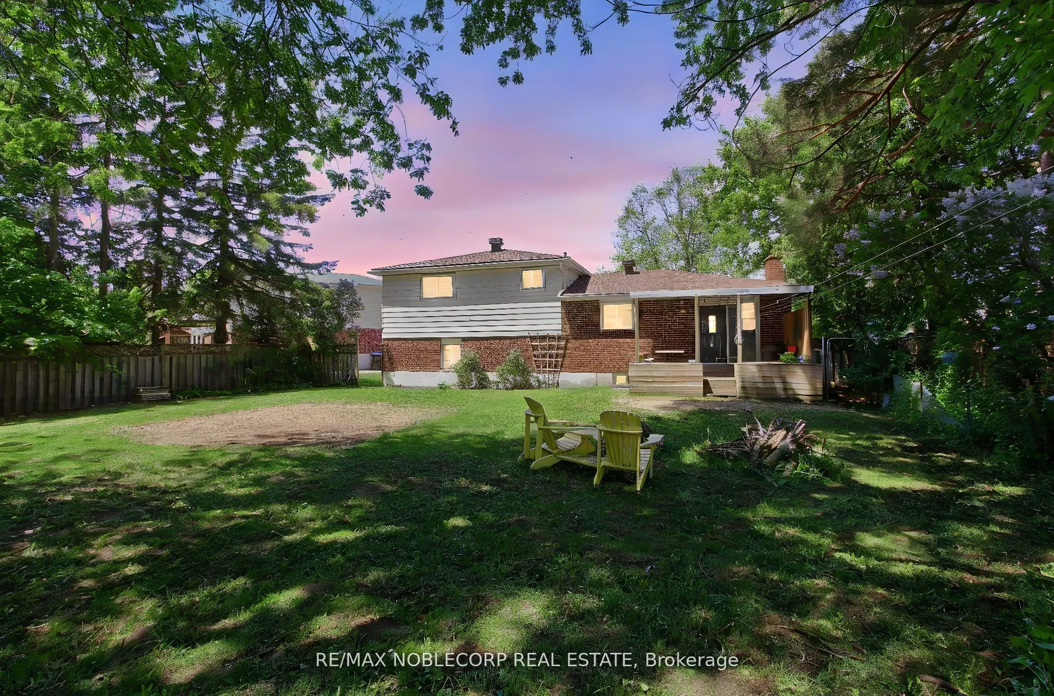 17 Larkdale Crescent