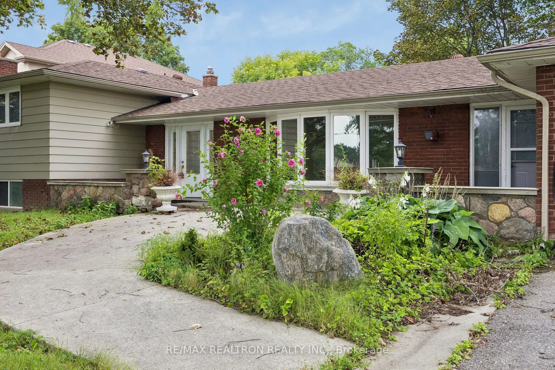 41 Hamilton Drive