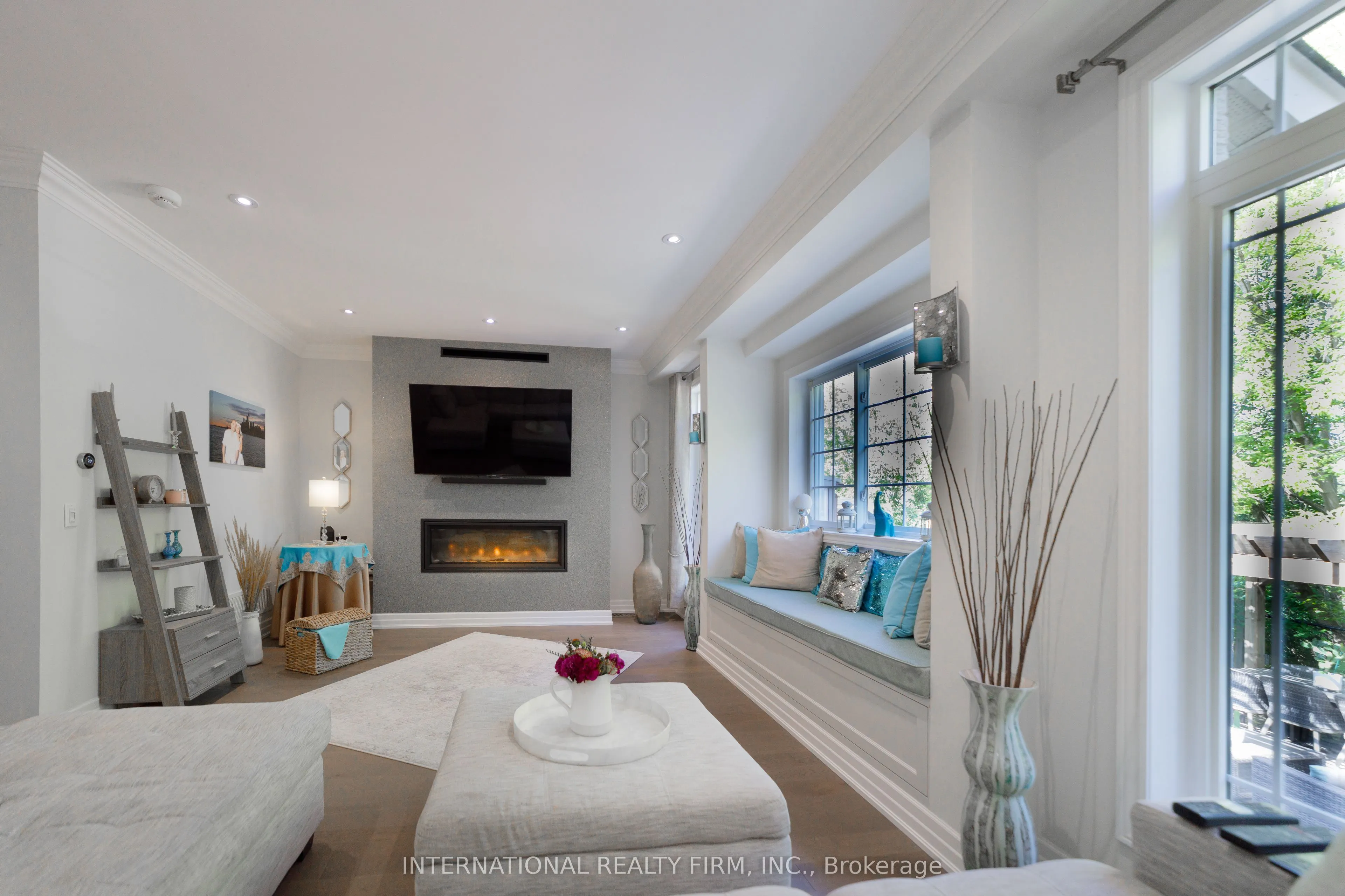 74 Regatta Avenue