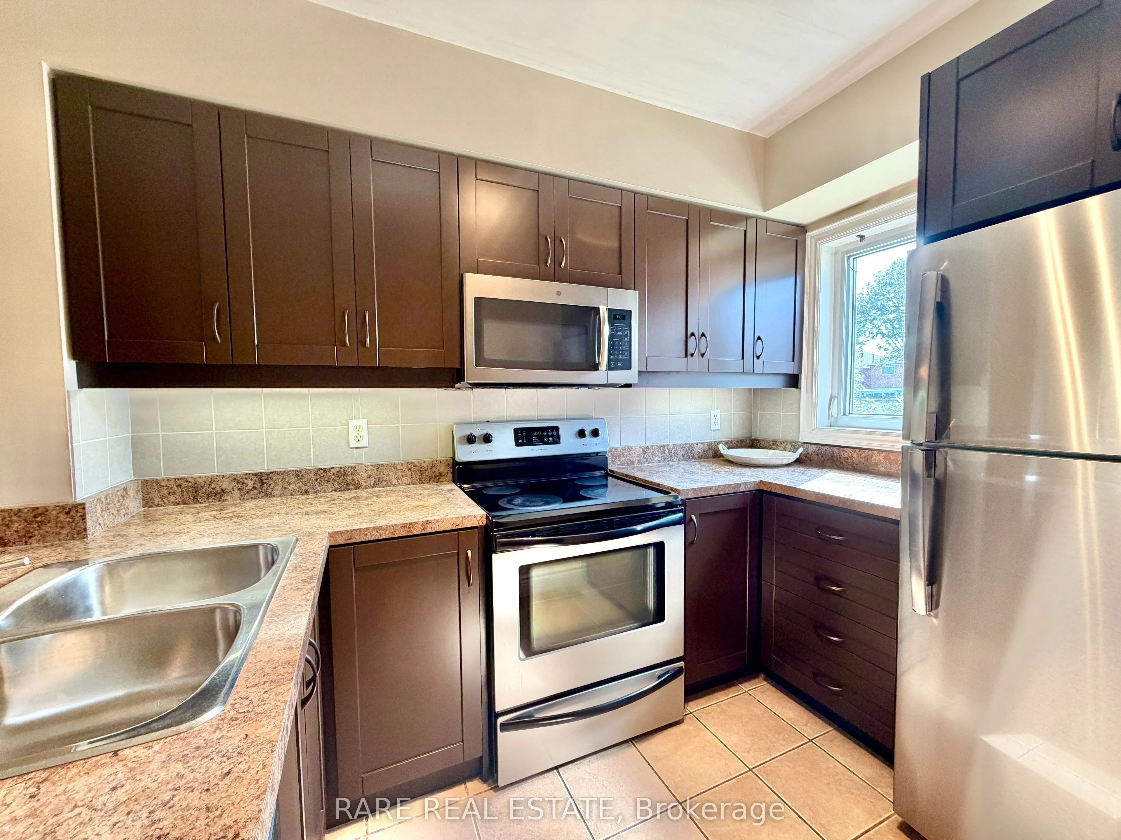 735 New Westminster Drive #77