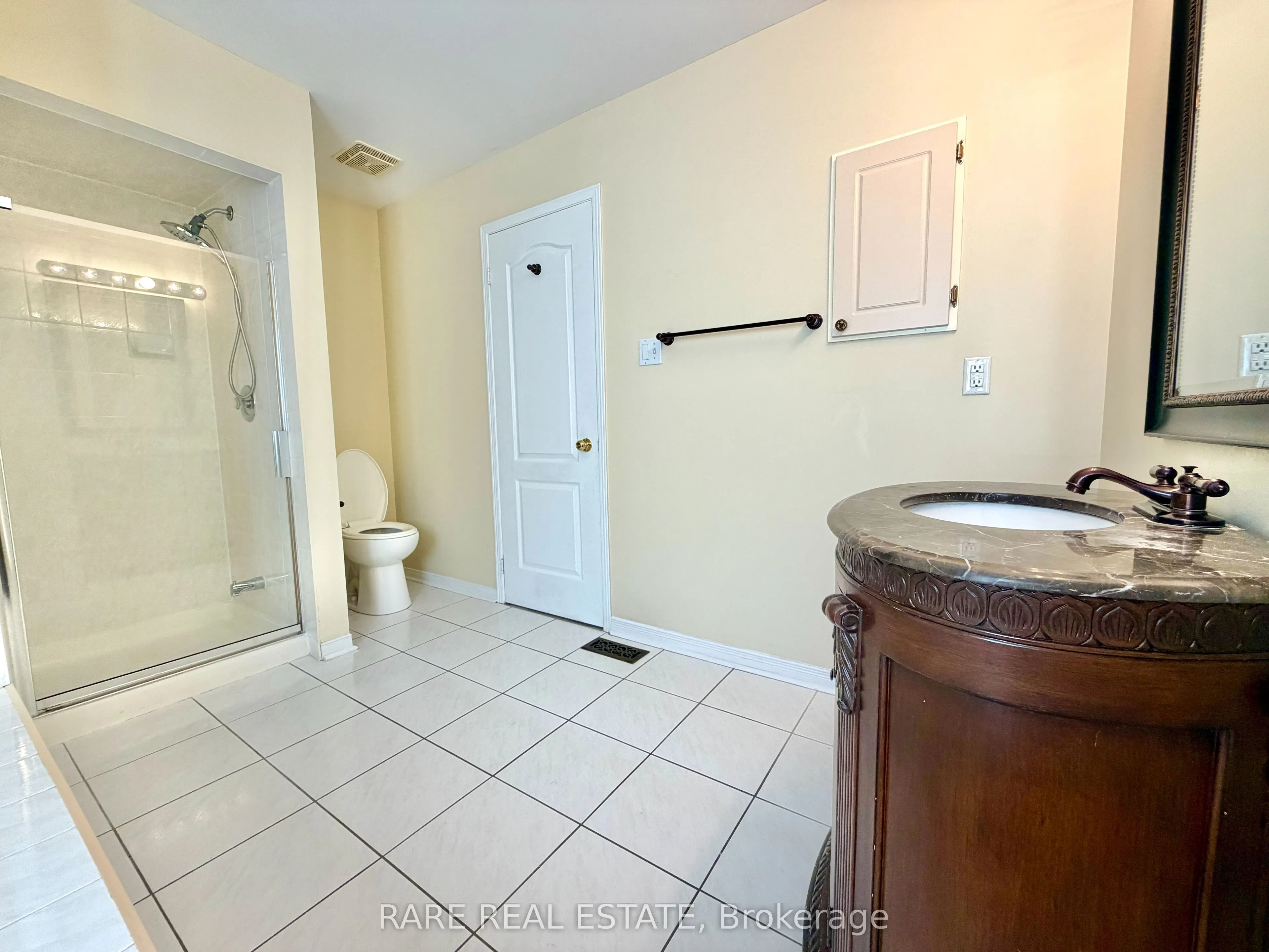 735 New Westminster Drive #77