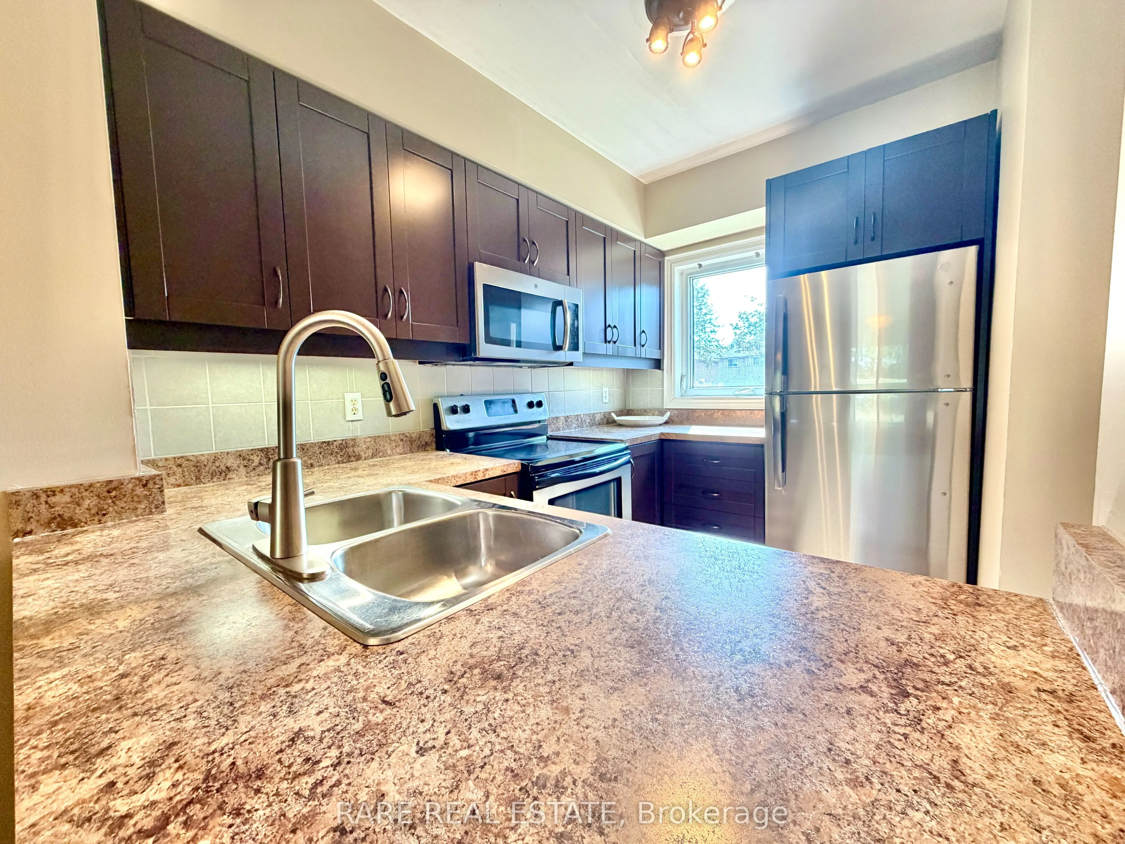 735 New Westminster Drive #77