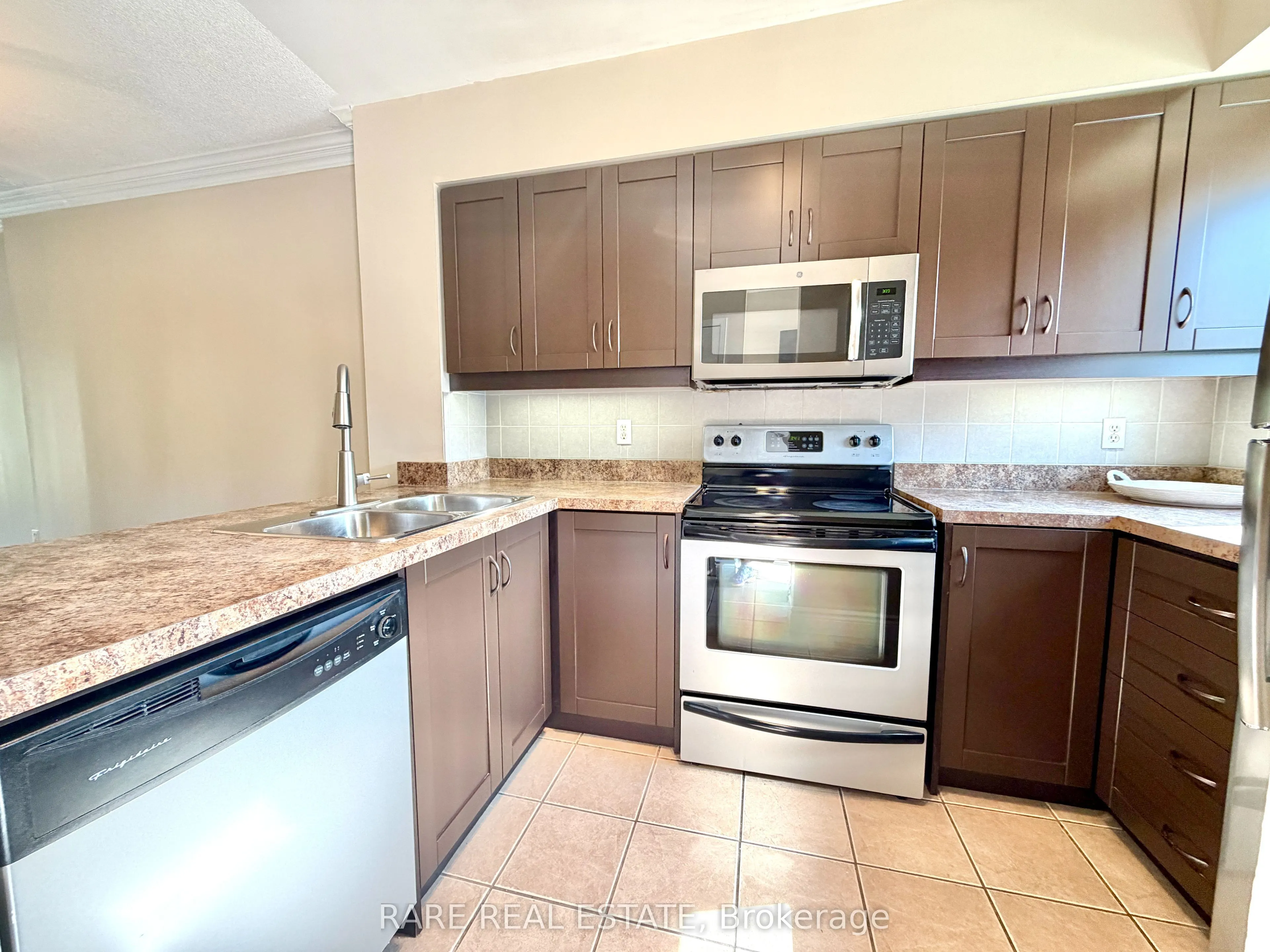 735 New Westminster Drive #77