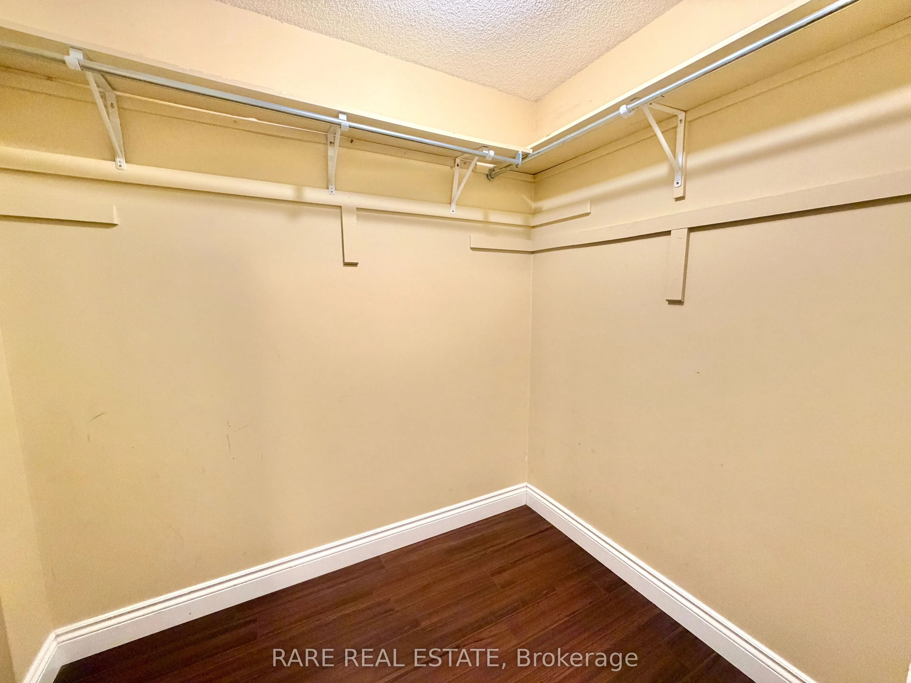 735 New Westminster Drive #77