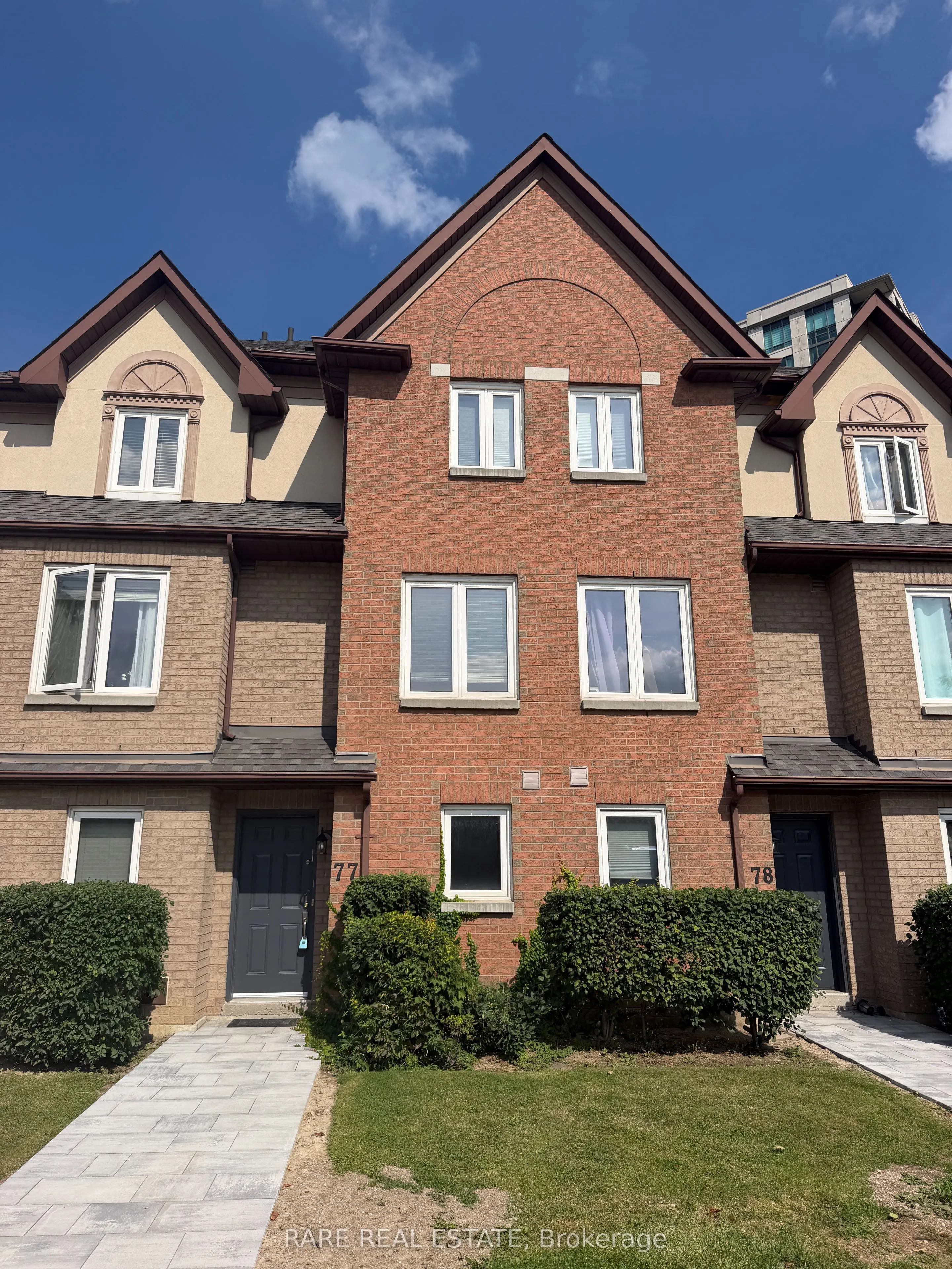 735 New Westminster Drive #77