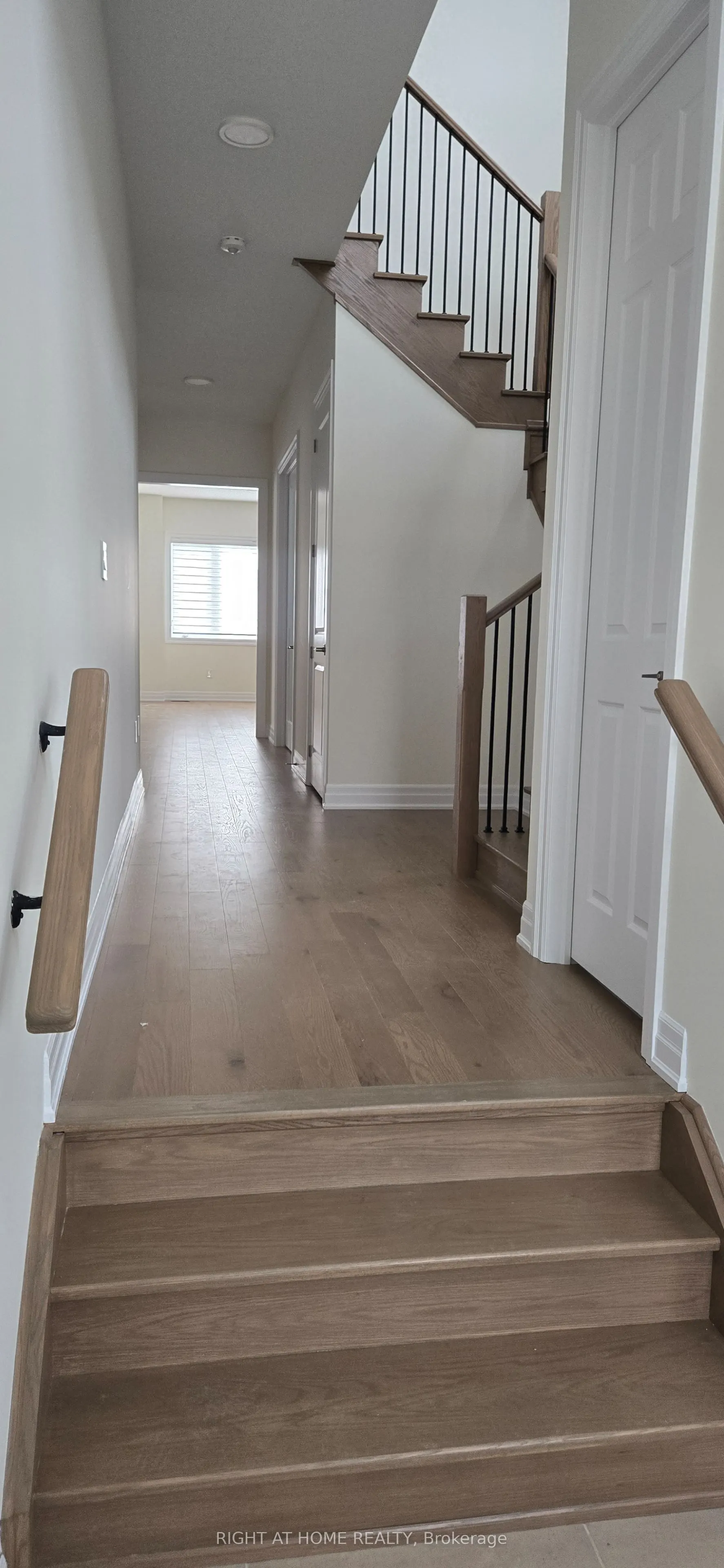 4 Max Bulmer Court