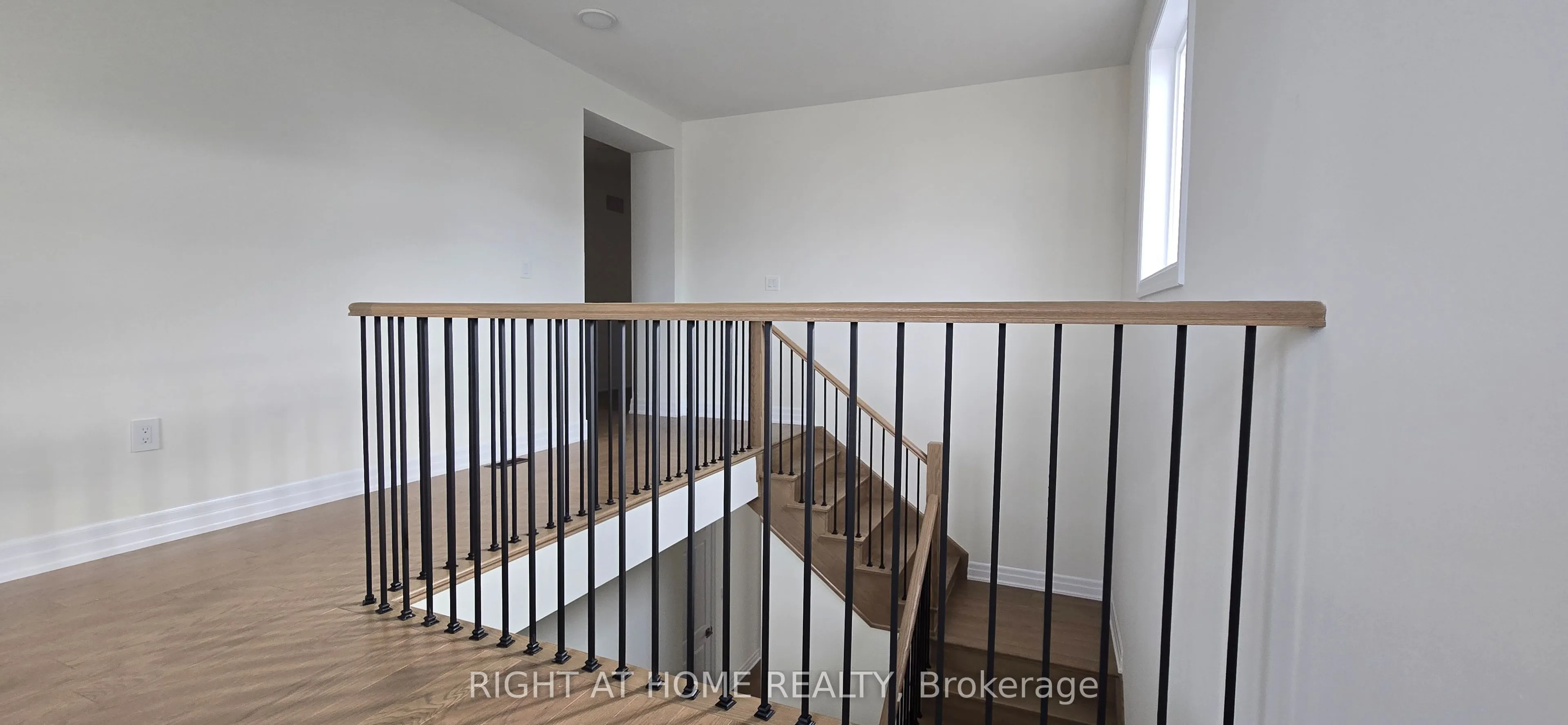 4 Max Bulmer Court