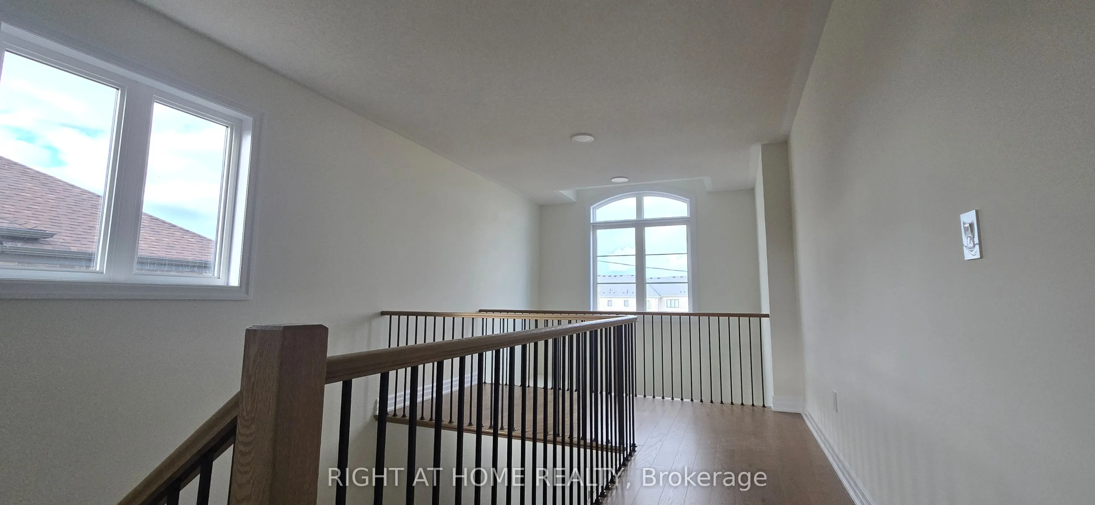 4 Max Bulmer Court