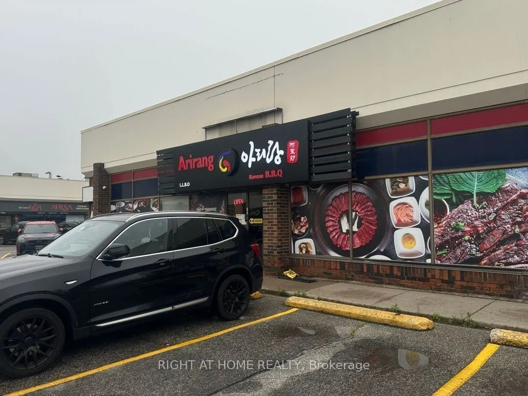 180 Steeles Avenue W #24