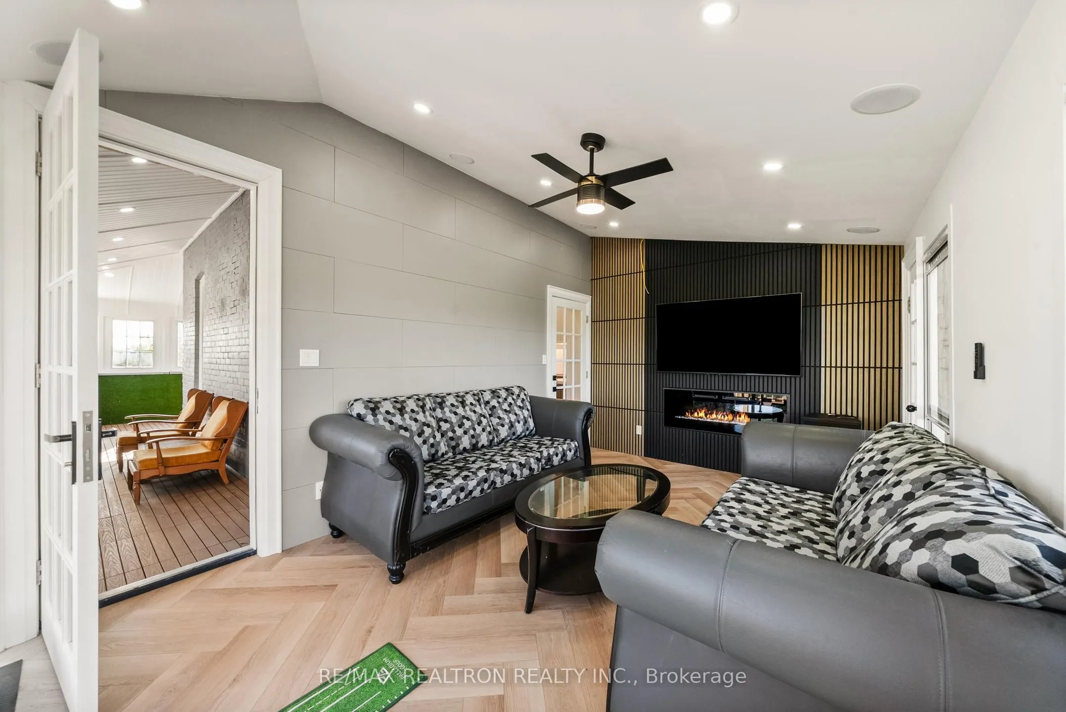 27453 Highway 48