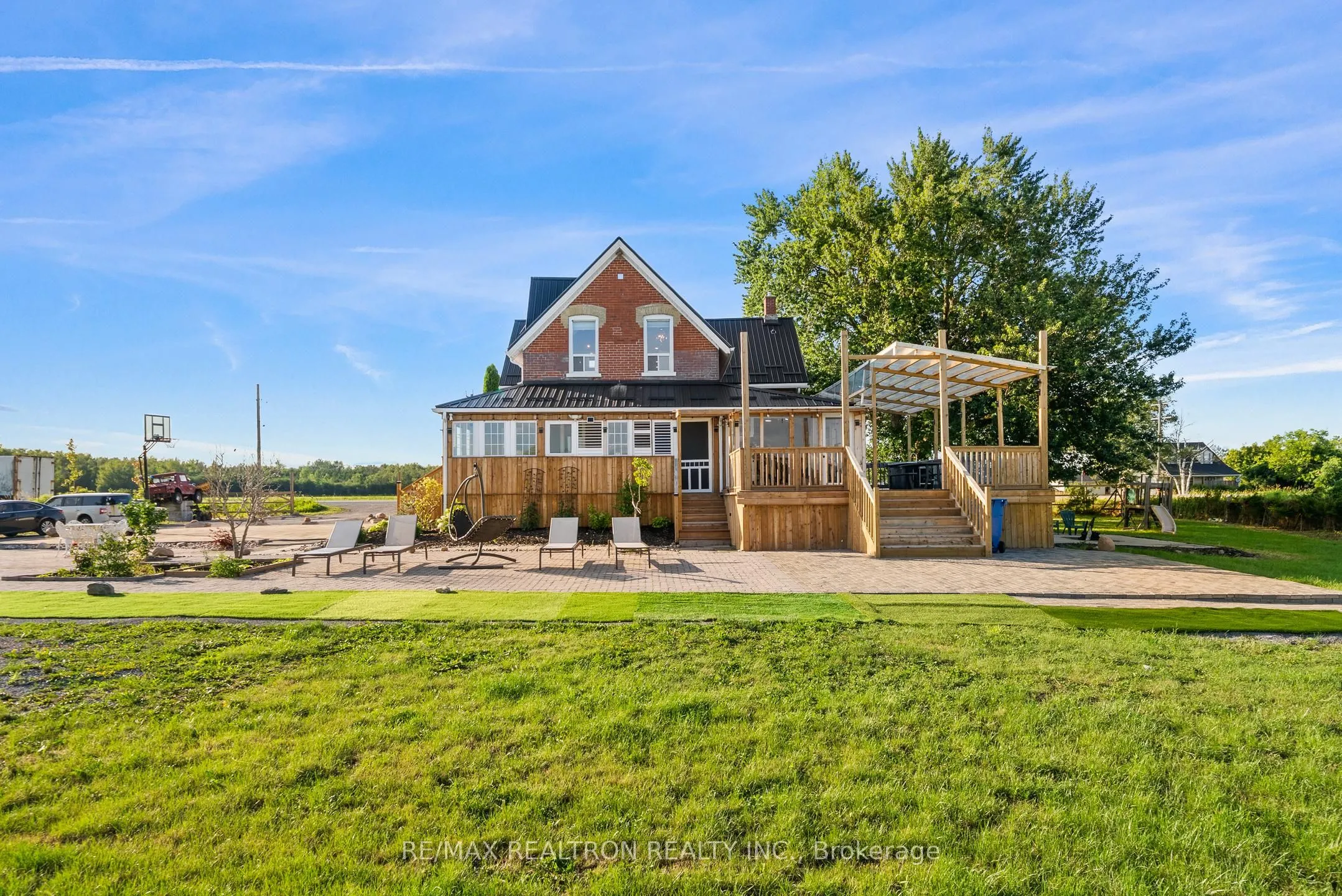 27453 Highway 48