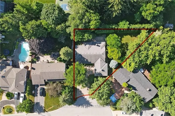 27 Hawthorne Lane