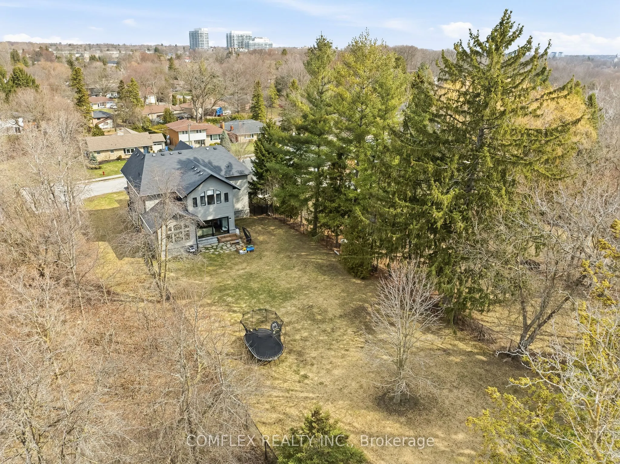 108 Avenue Road