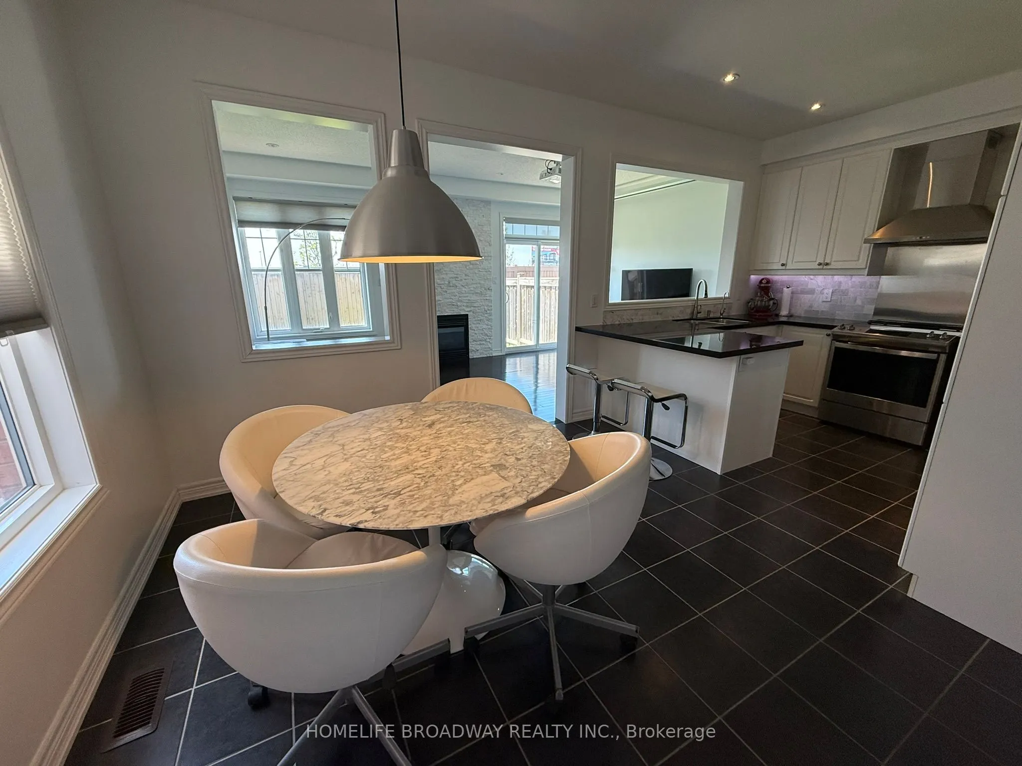 49 Staglin Court