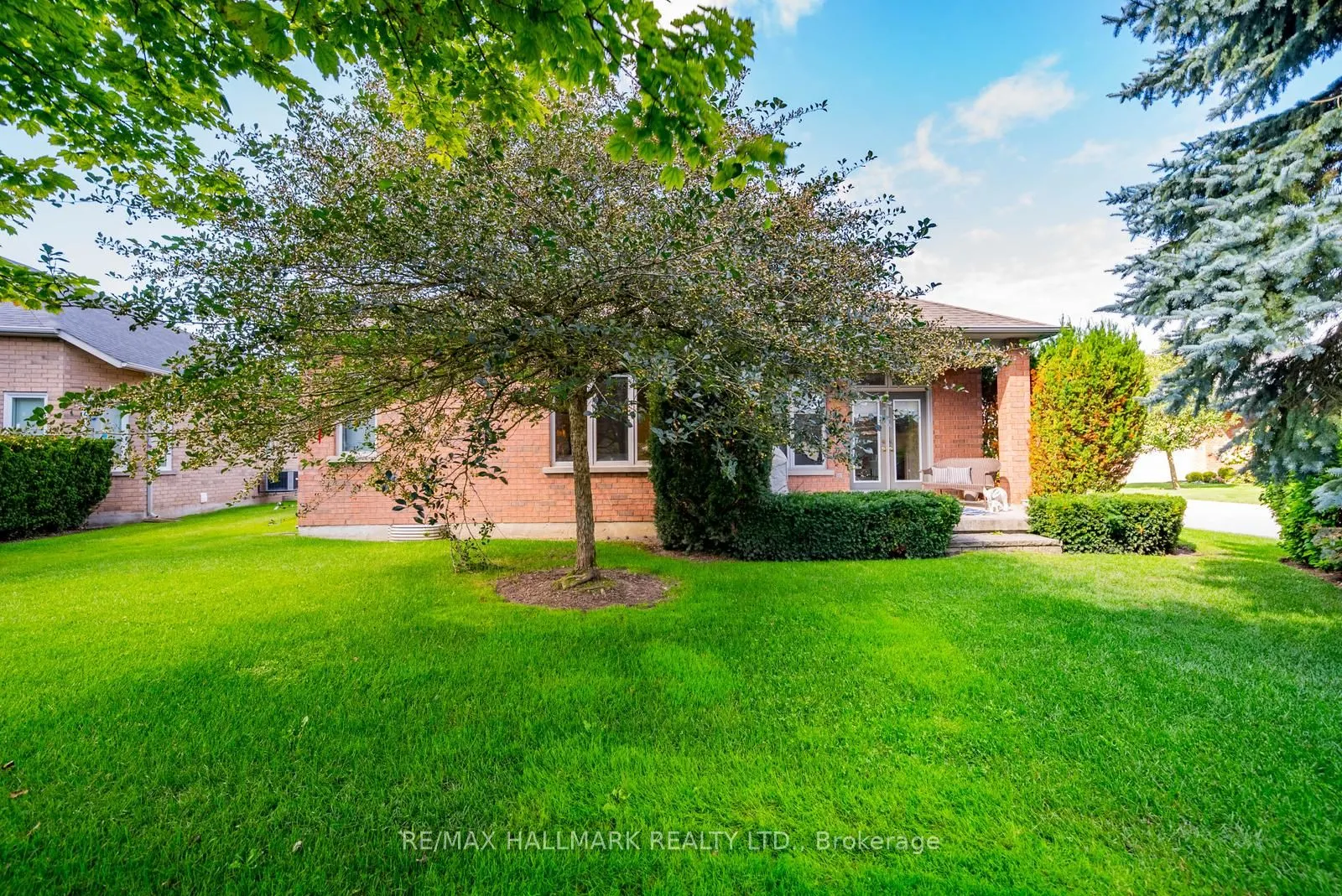 10 Vardon Gate