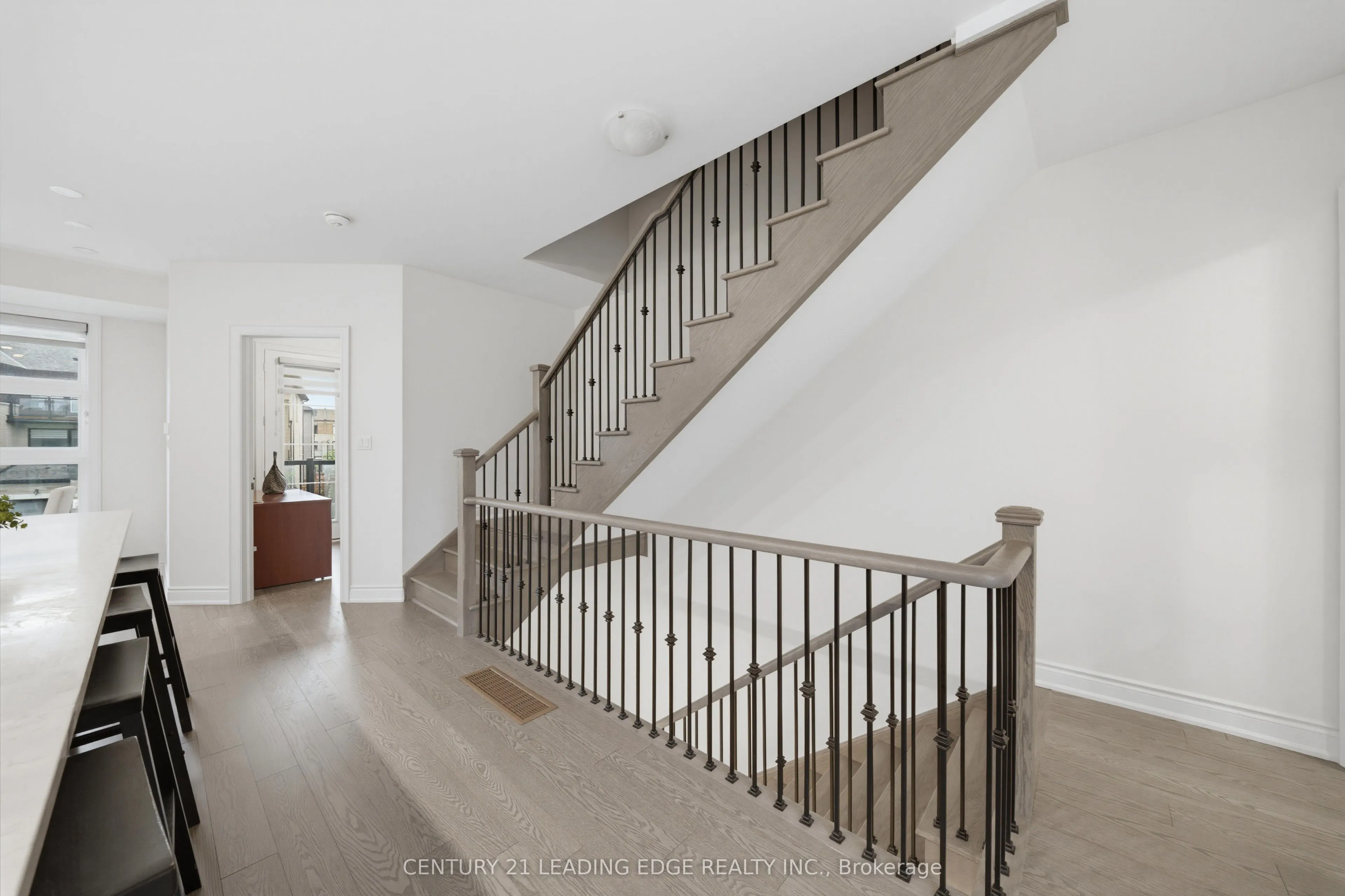 332 Laplante Street