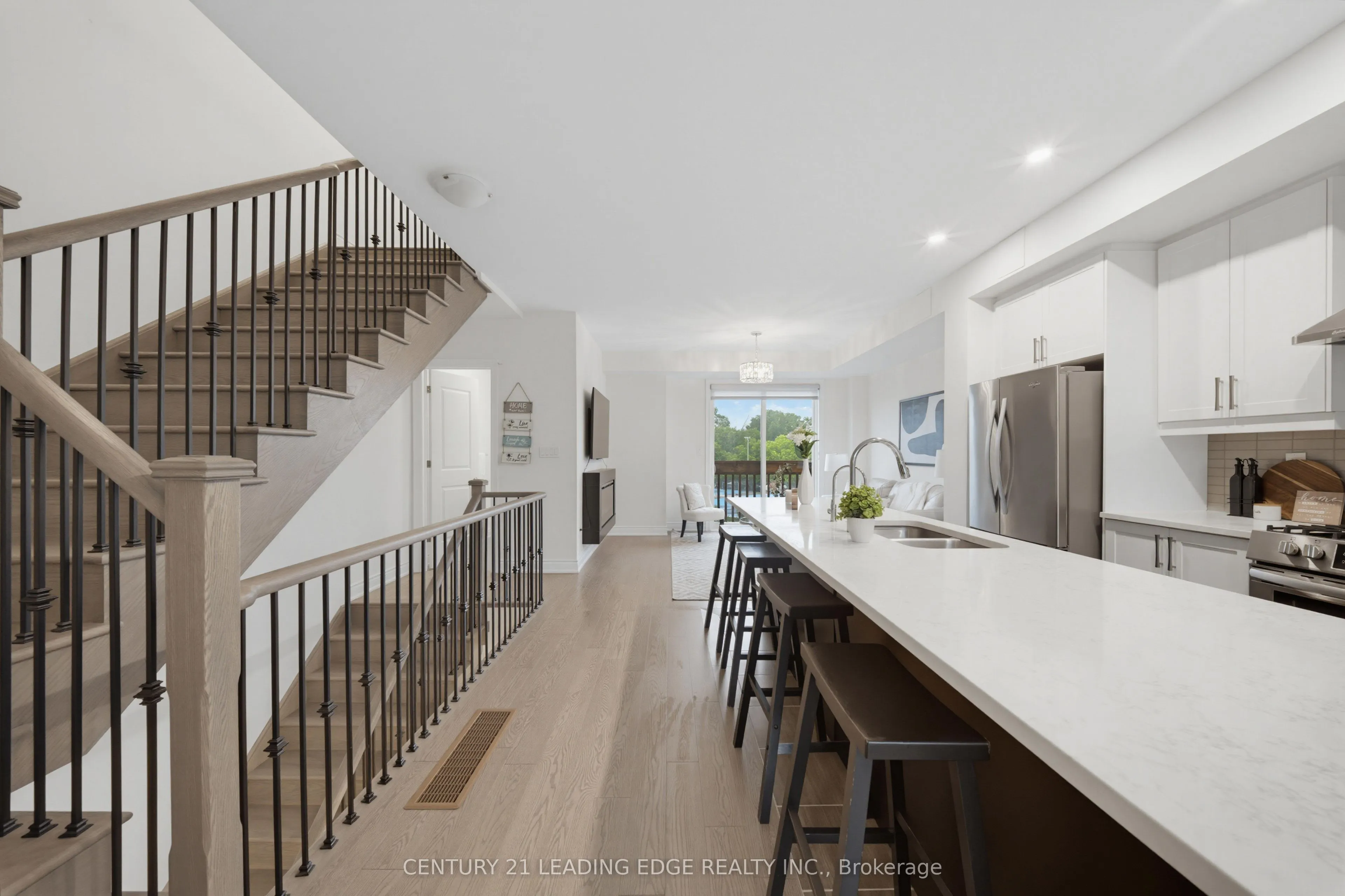 332 Laplante Street