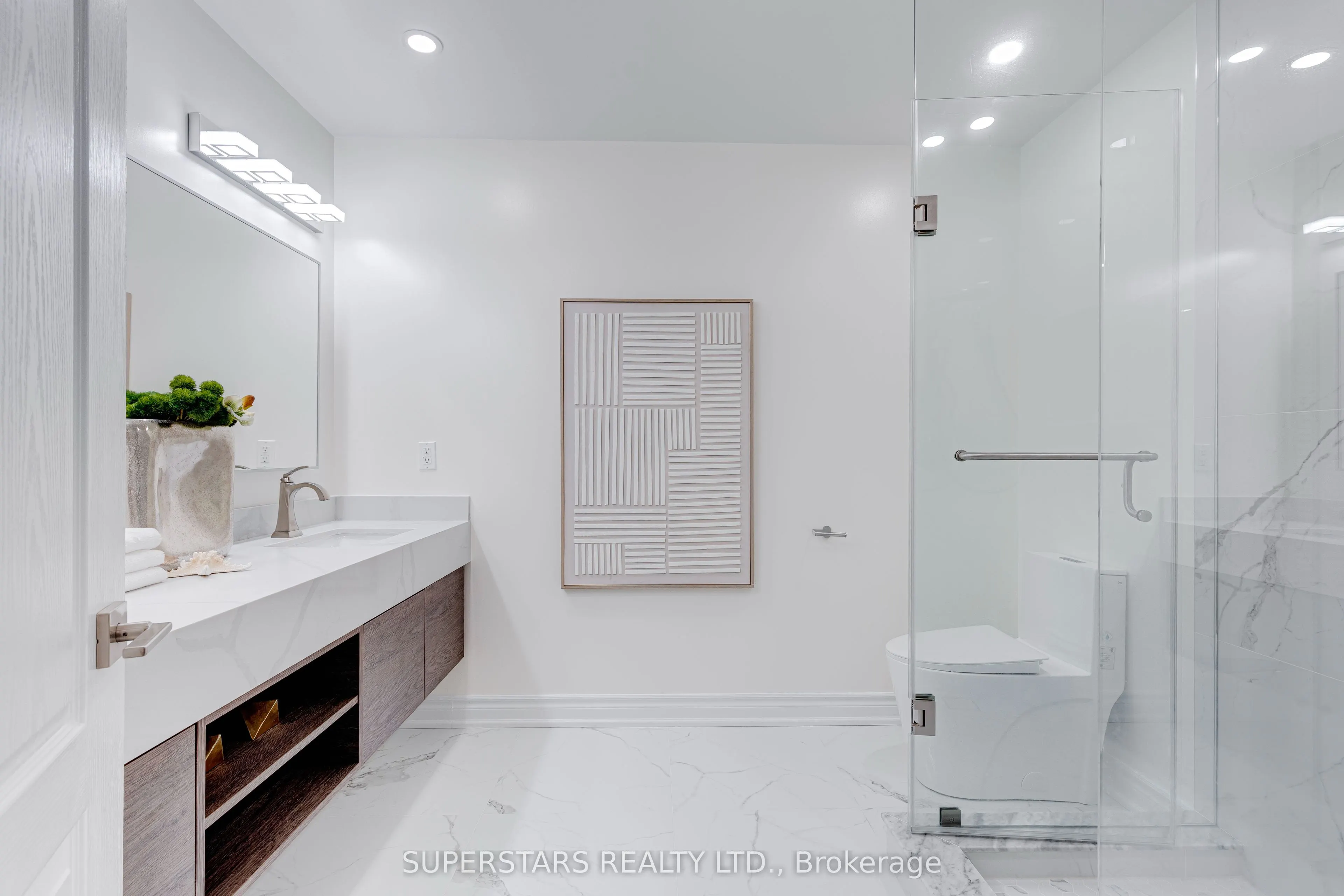 1075 Secretariate Road