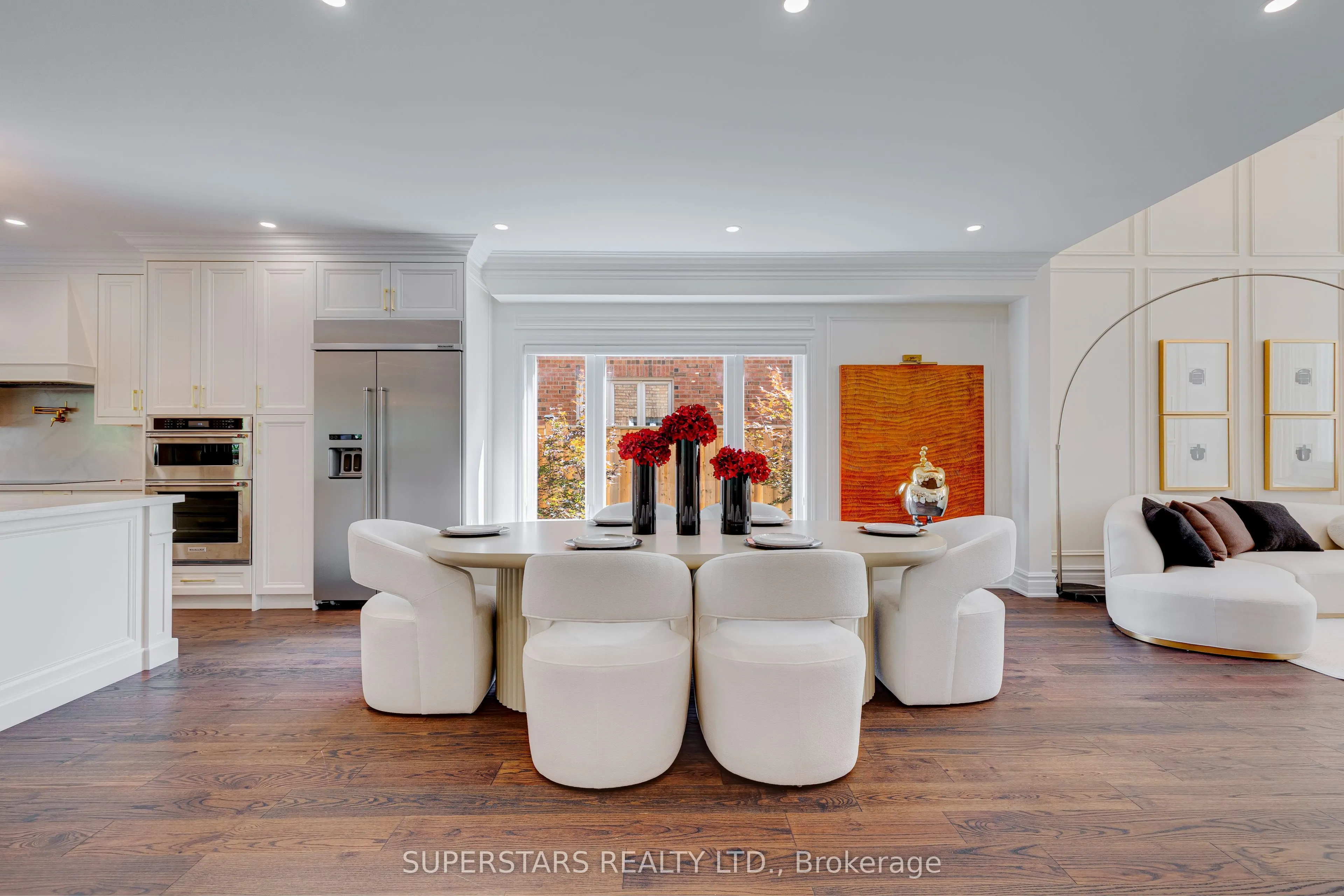 1075 Secretariate Road