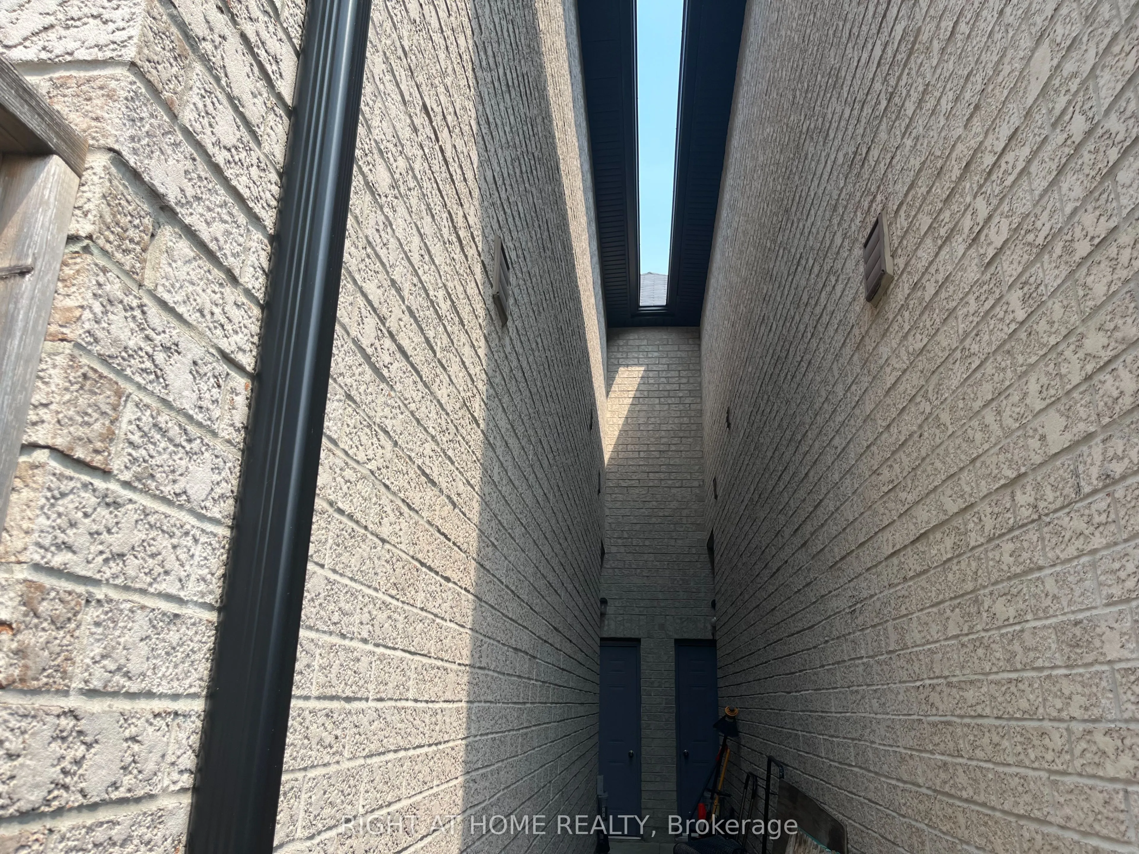 215 Canada Drive