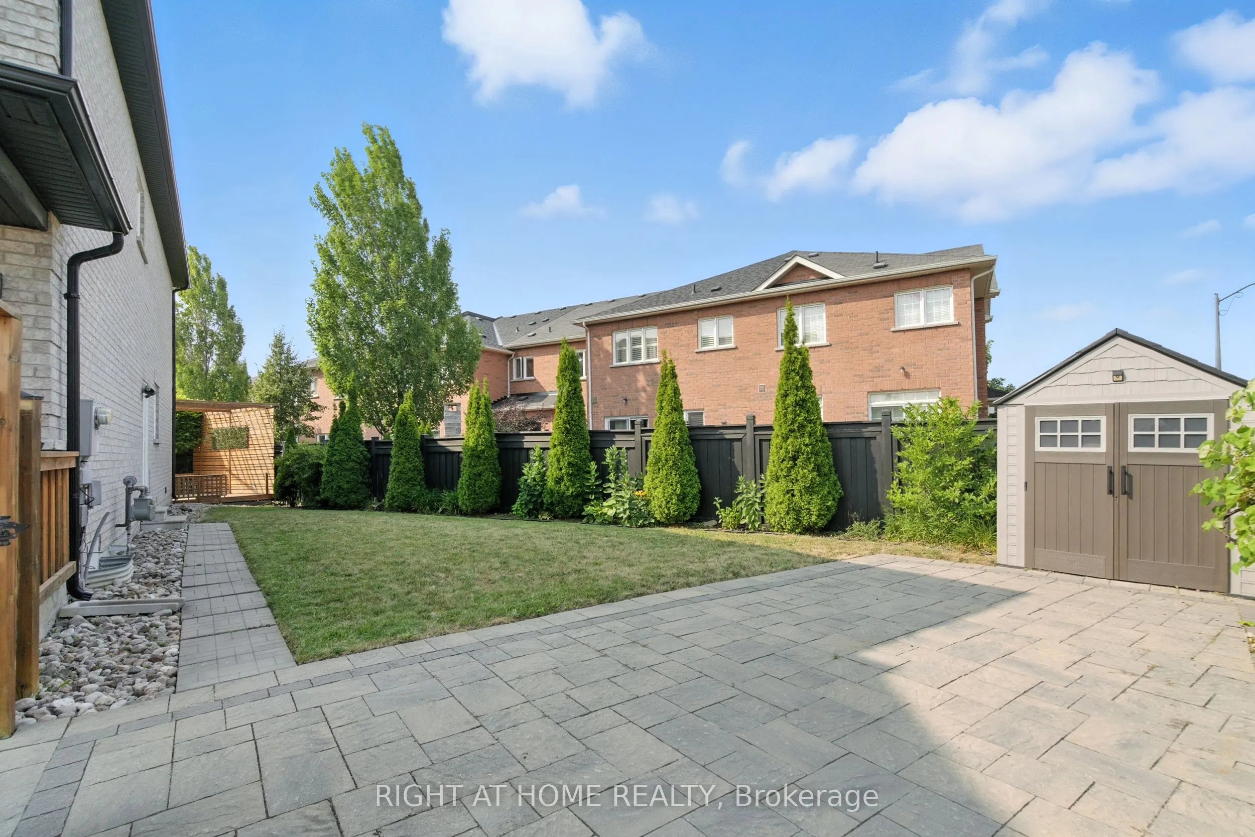 215 Canada Drive