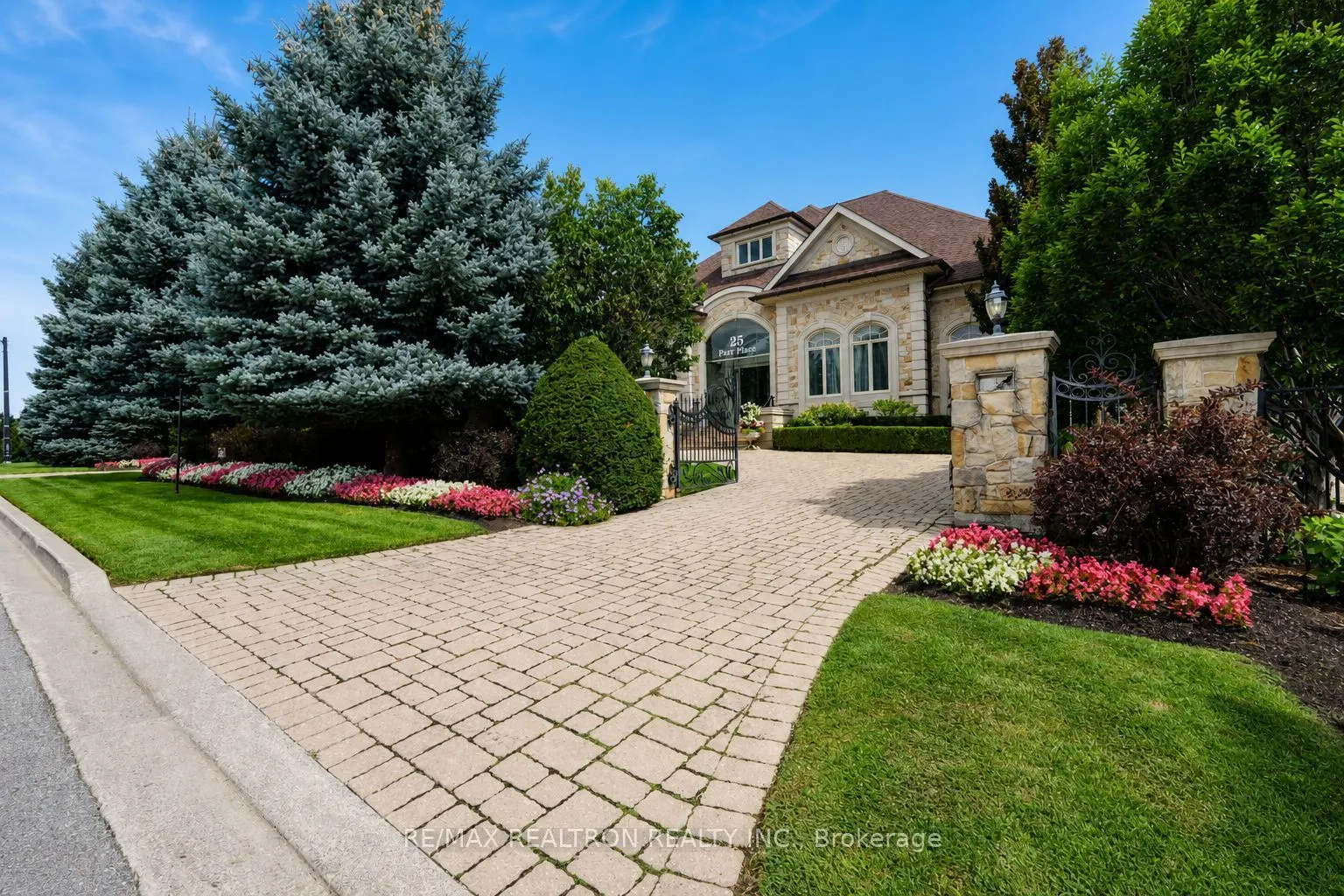 25 Parr Place