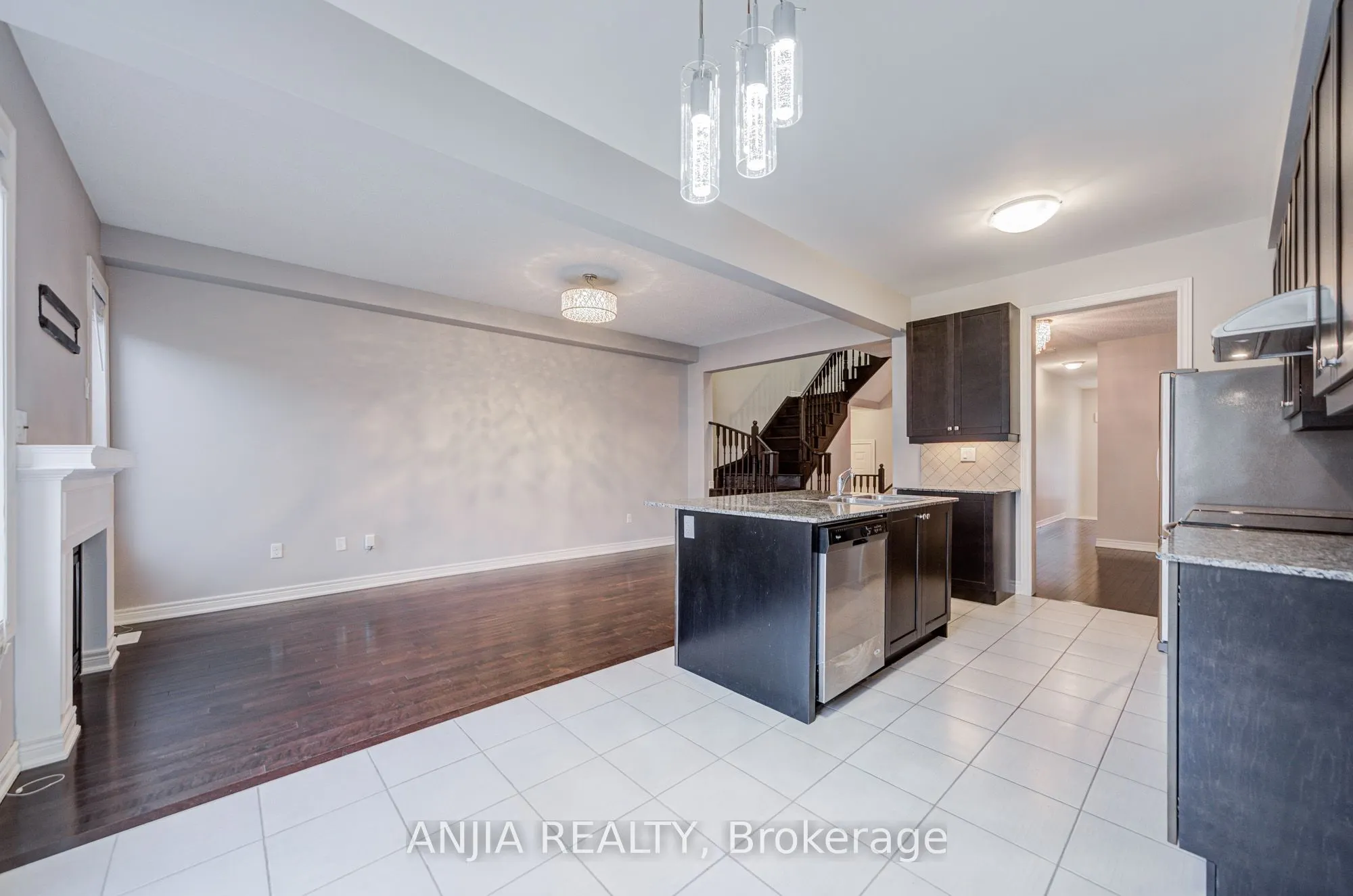 115 Wilfred Murison Avenue