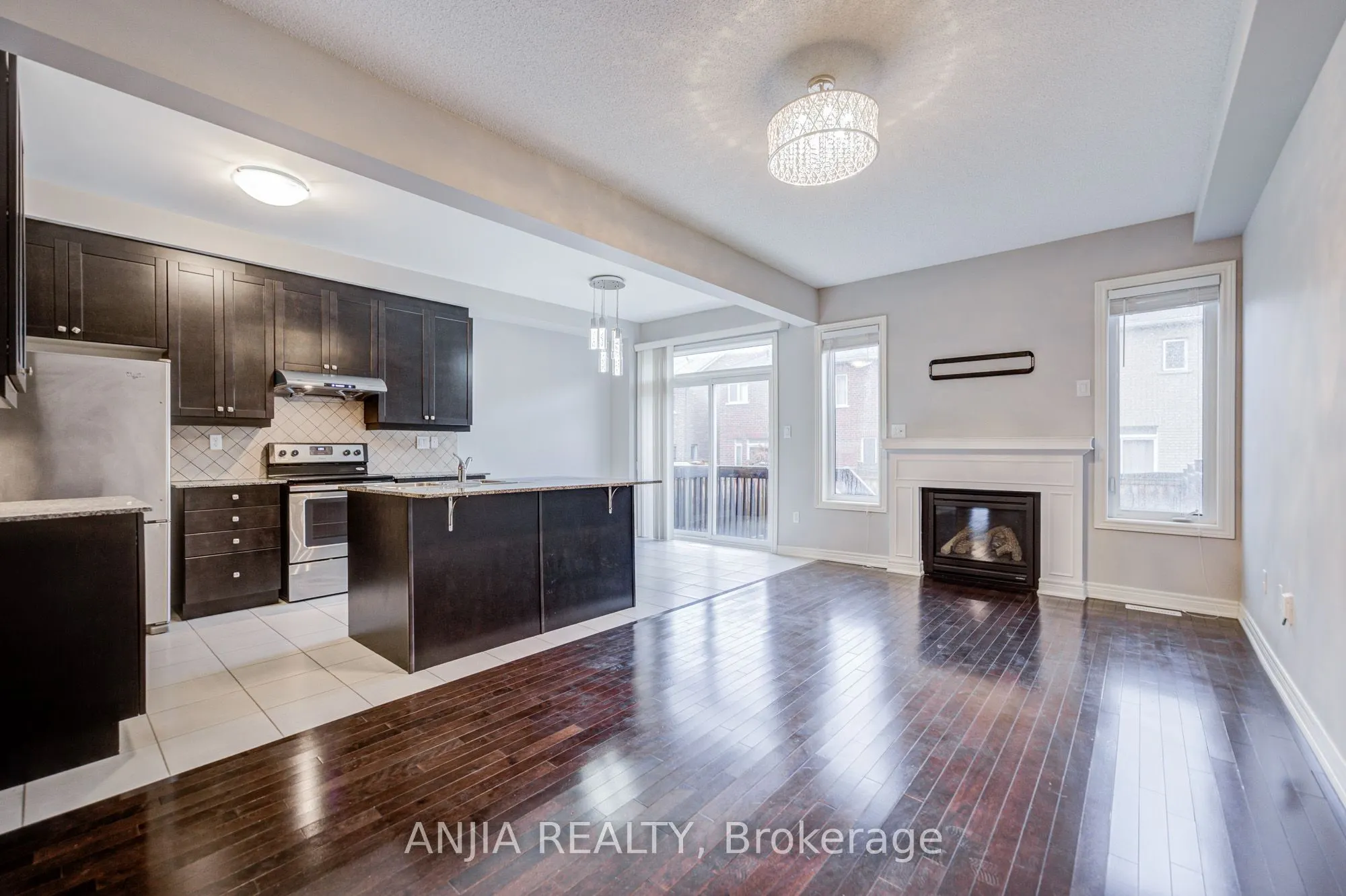 115 Wilfred Murison Avenue