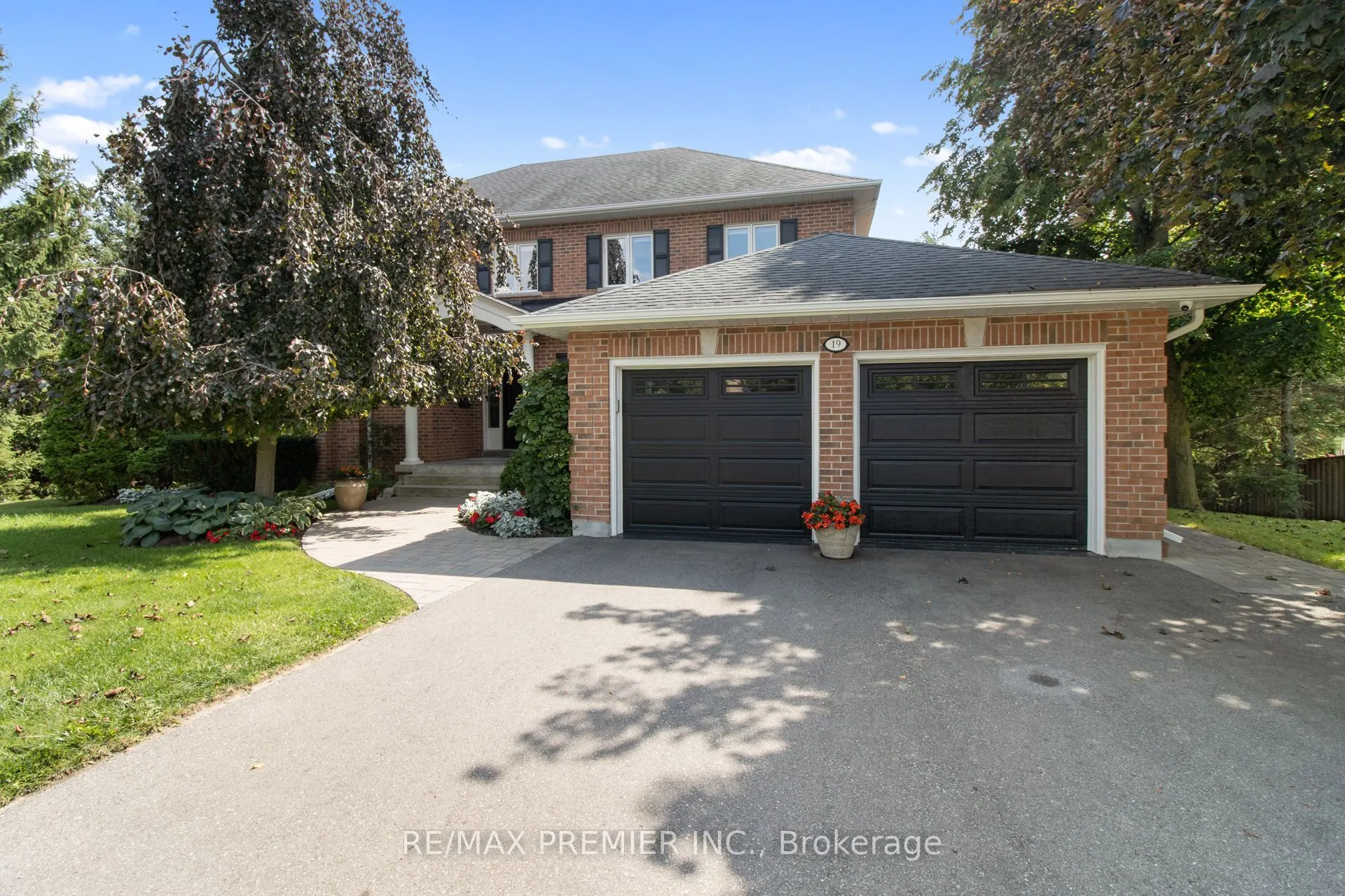 19 Stockdale Crescent