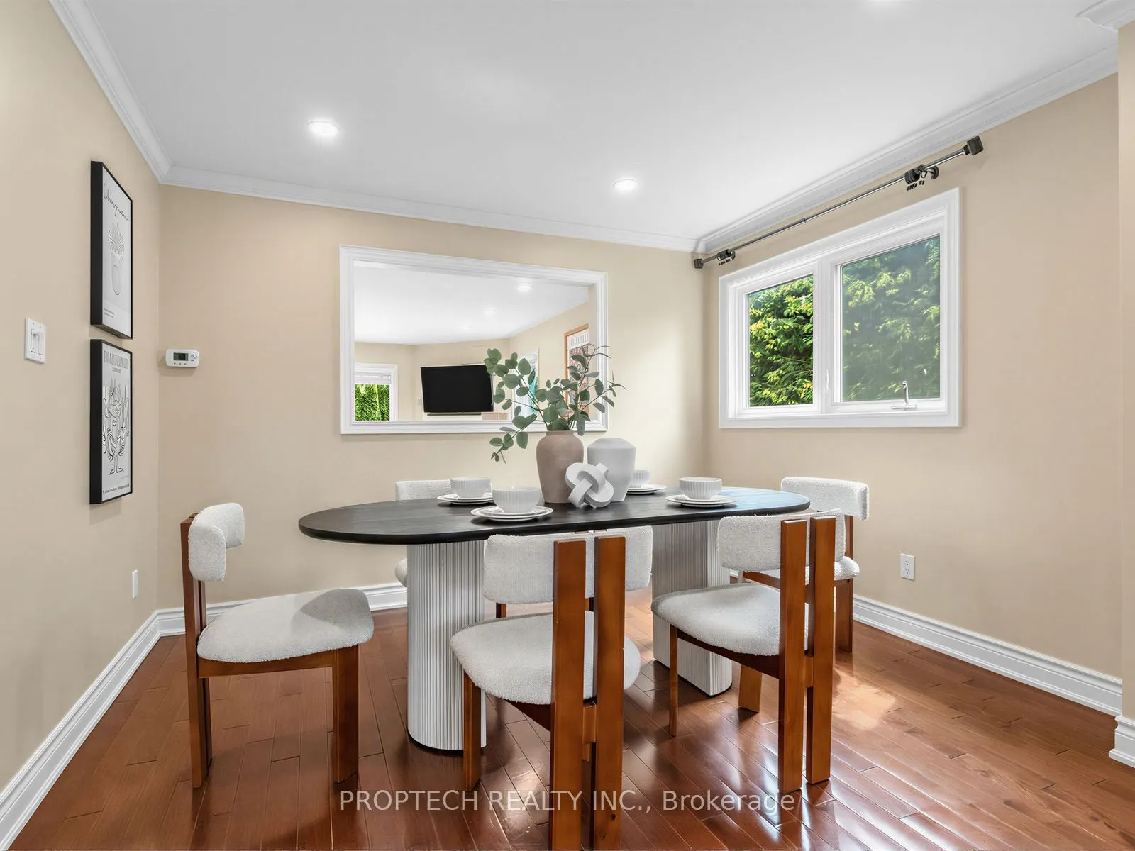 47 Topham Crescent