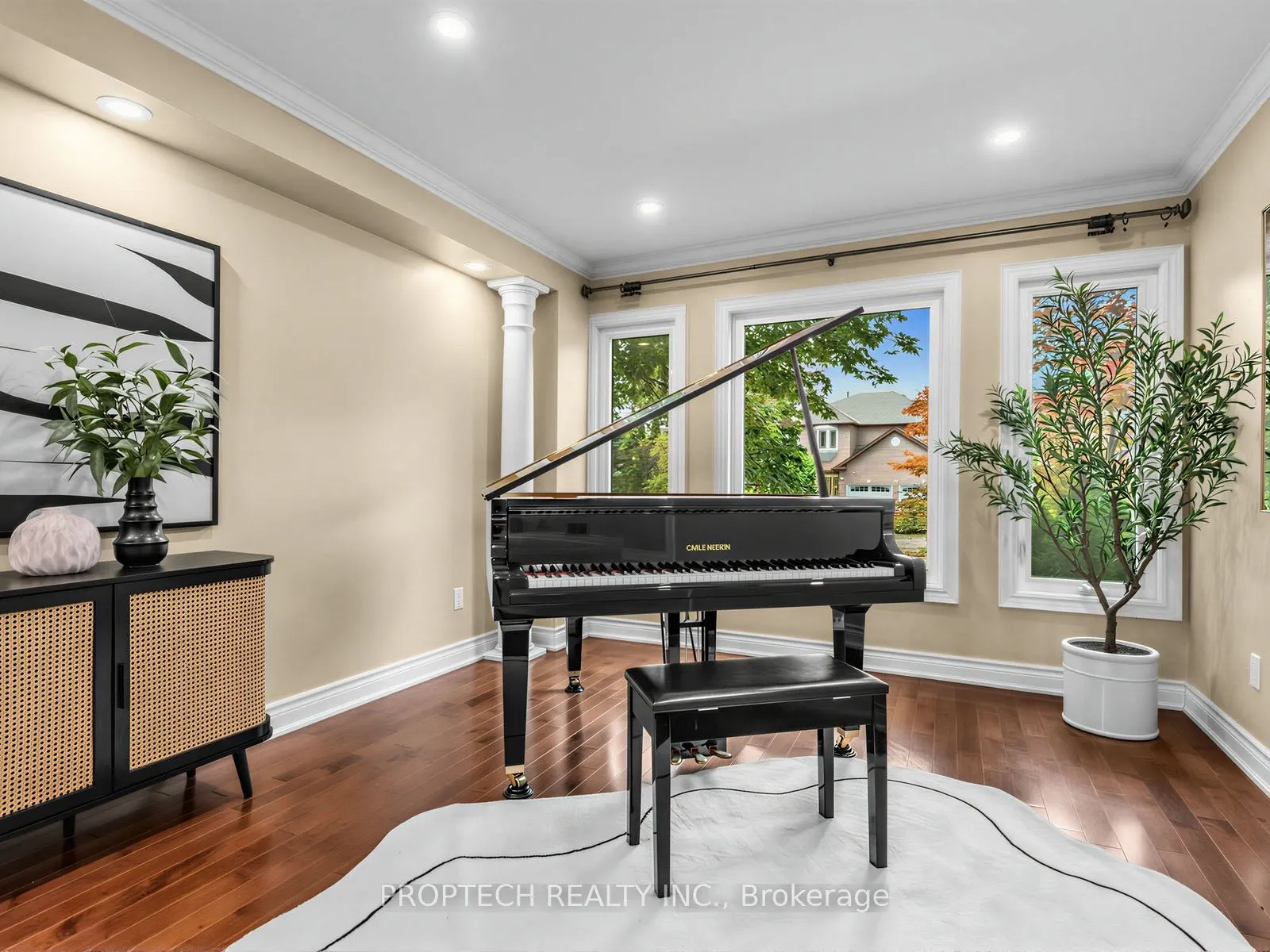47 Topham Crescent