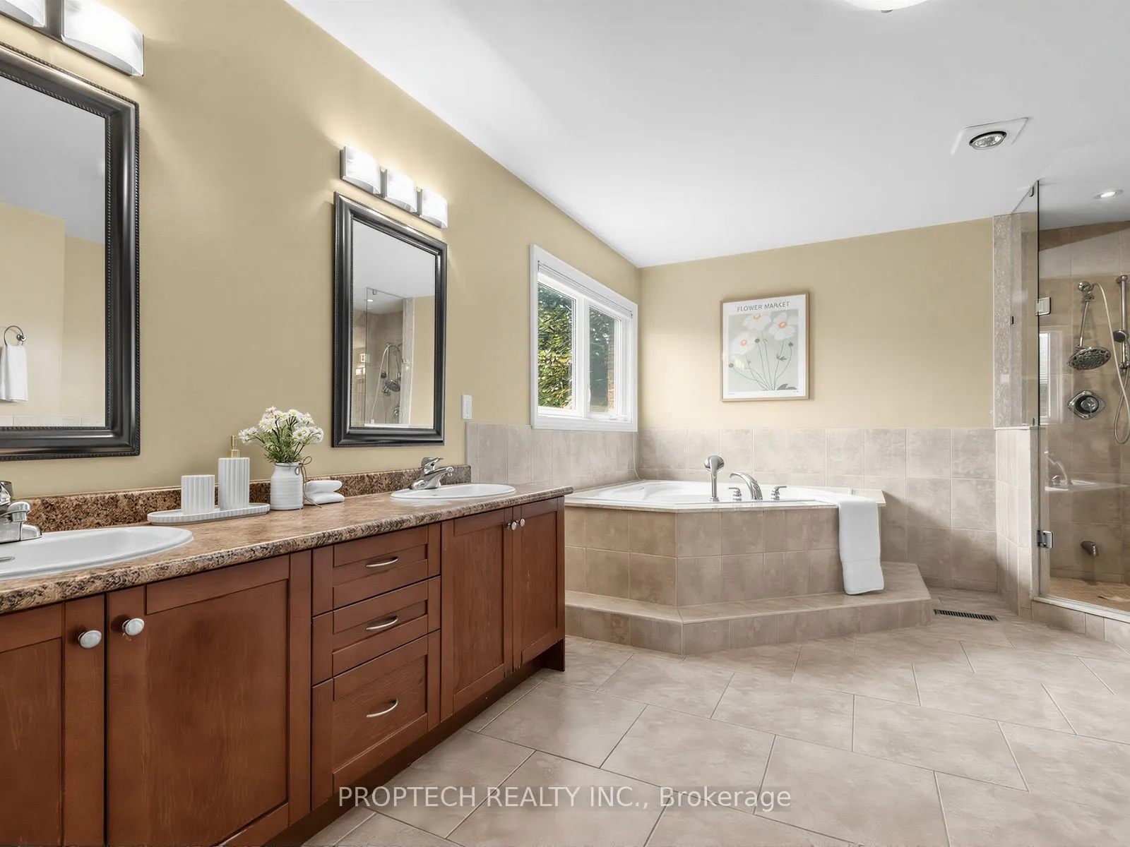47 Topham Crescent