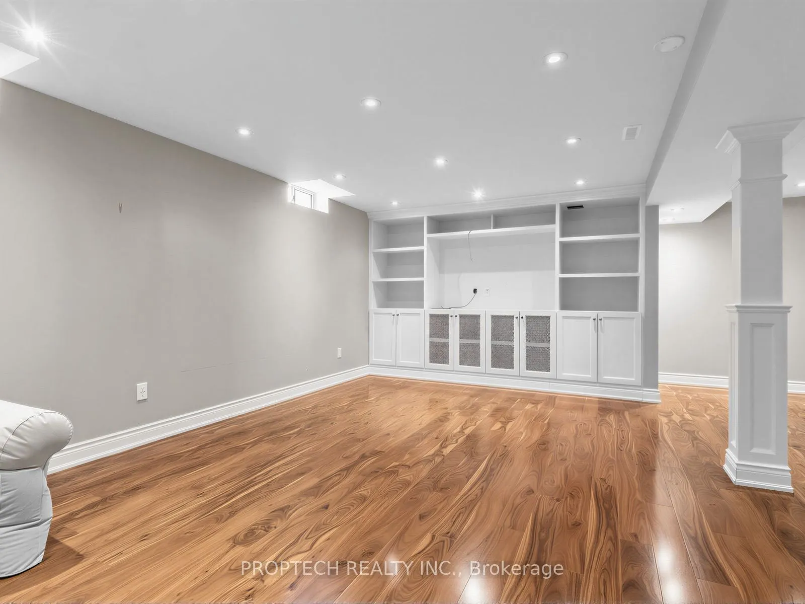 47 Topham Crescent