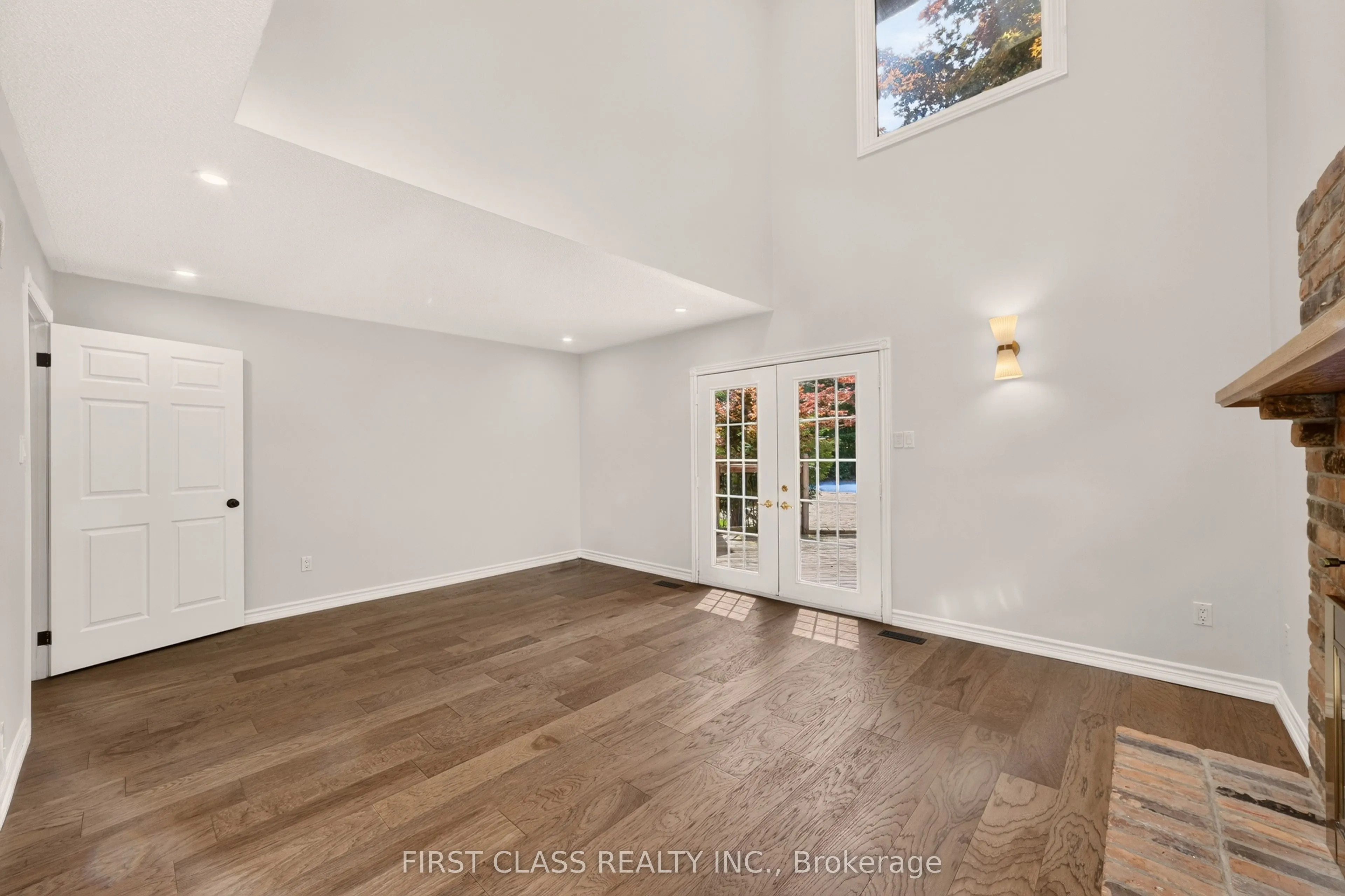 30 Ritter Crescent